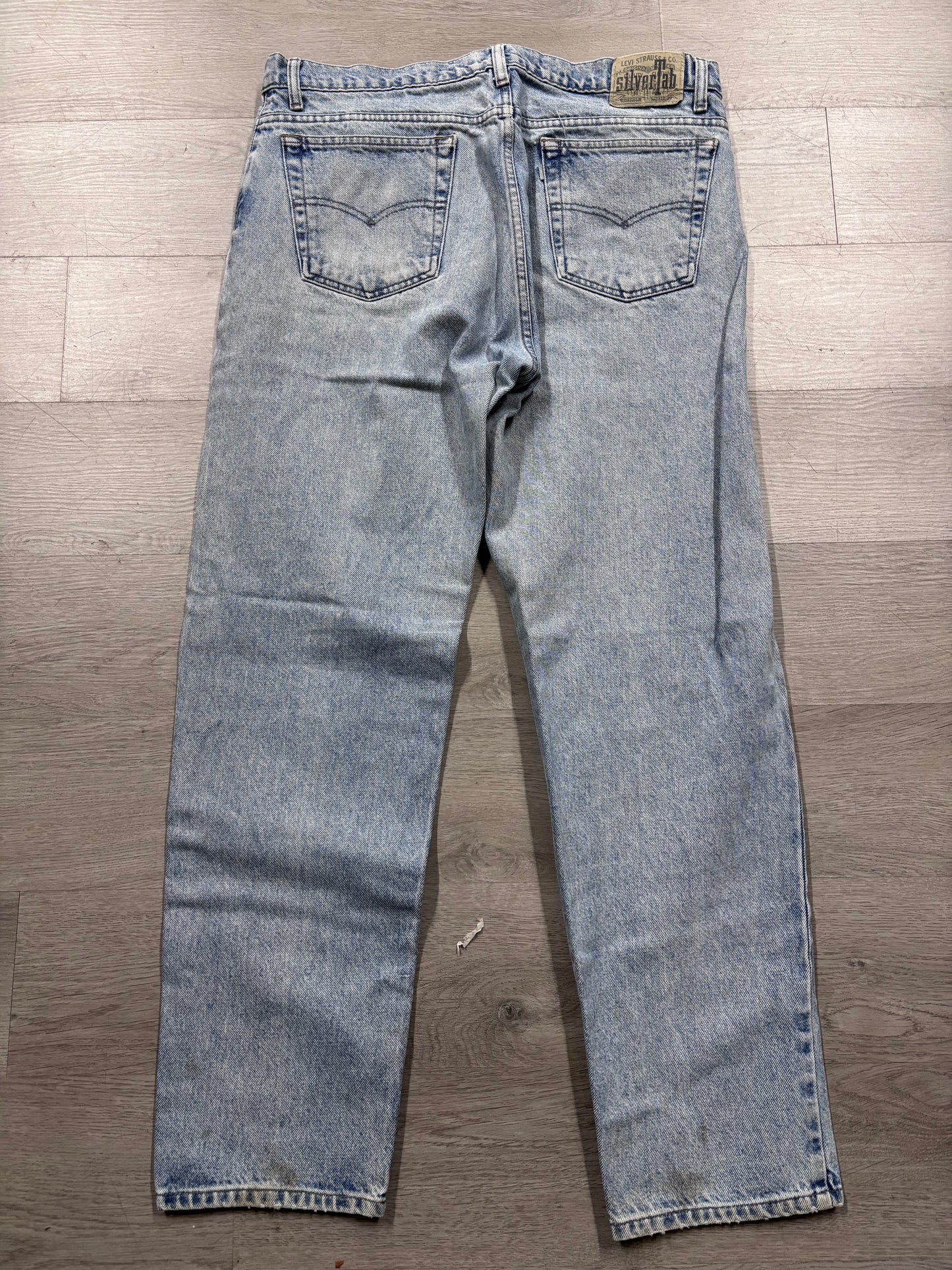 Levi’s Baggy SilverTab Jeans
