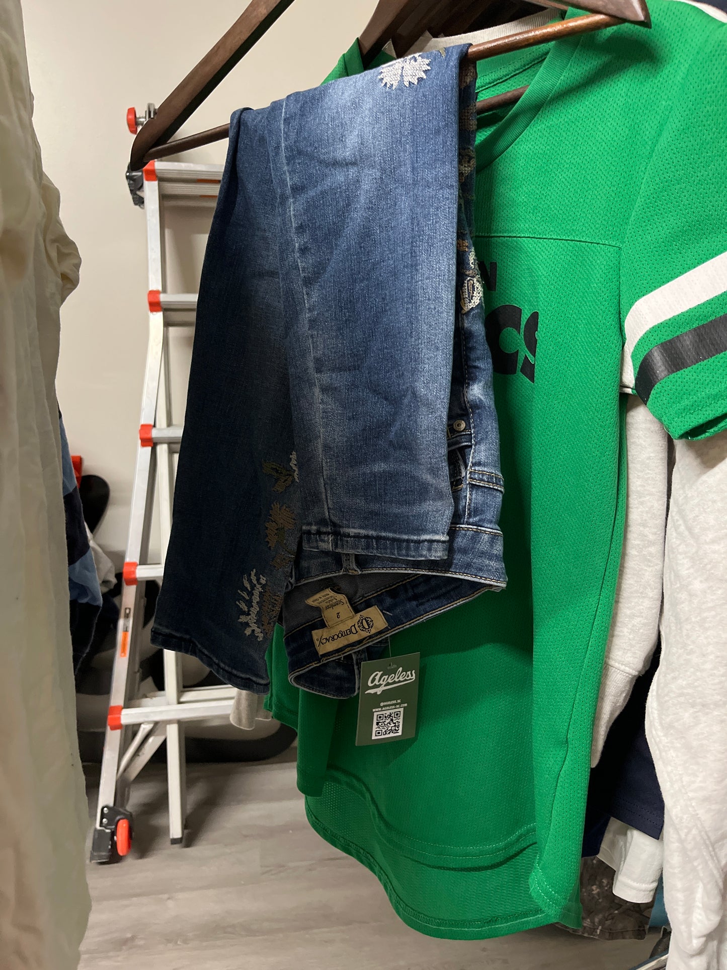 Women’s Floral Jeans