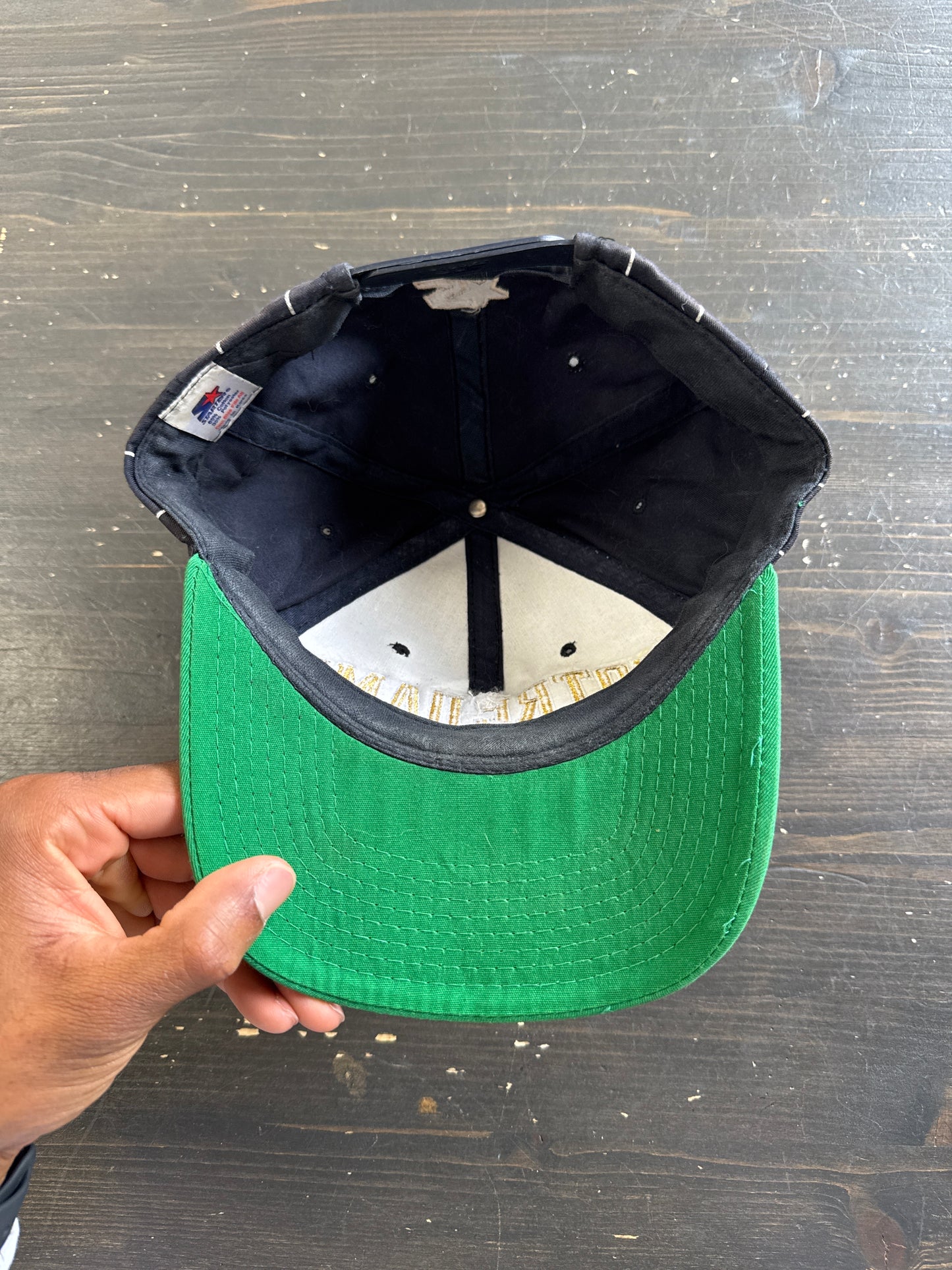 Vintage Starter University Of Notre Dame Fighting Irish Pin Striped Snapback Hat