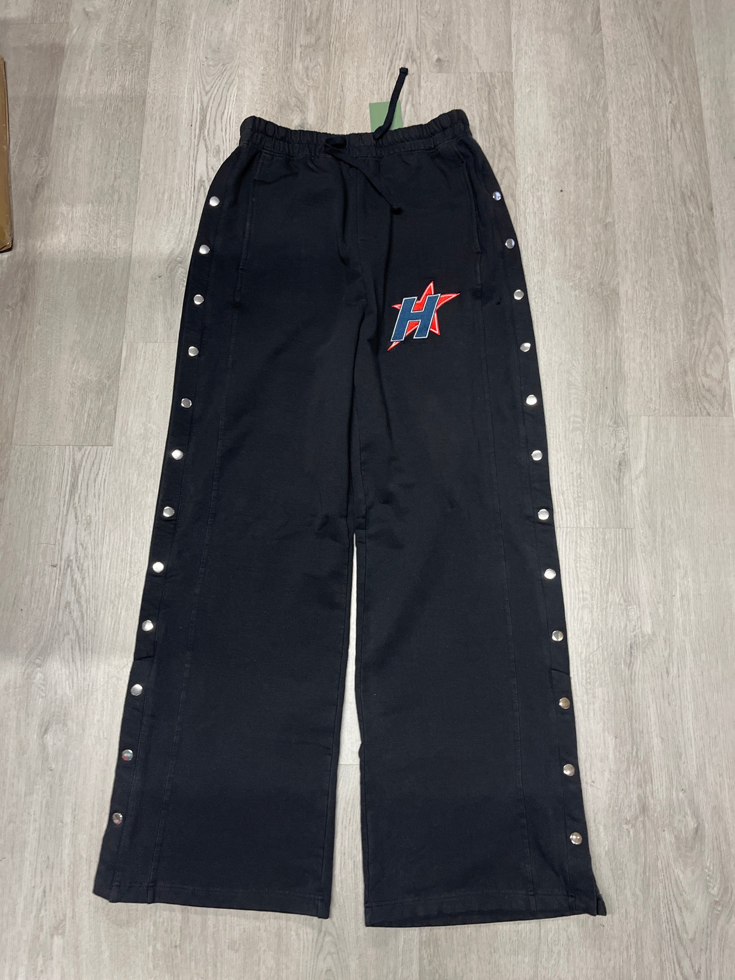 HMDD Happy Memories Don’t Die Sweatpants