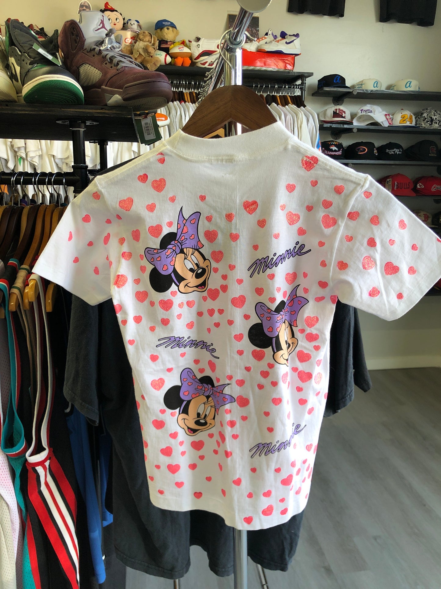 Youth Vintage Minnie Mouse Heart Tee