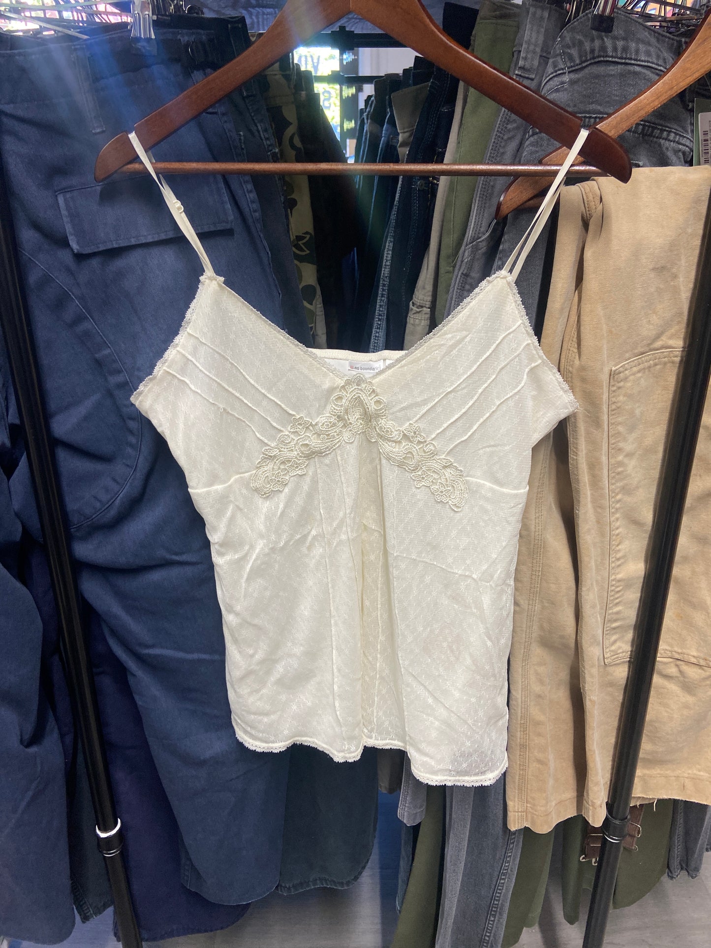 Women’s No Boundaries Lace Cami Tankoe