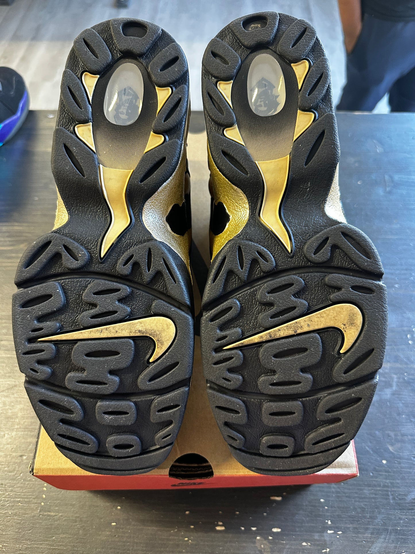 Pre-Owned Nike Air DT Max ‘96 Black Vegas Gold