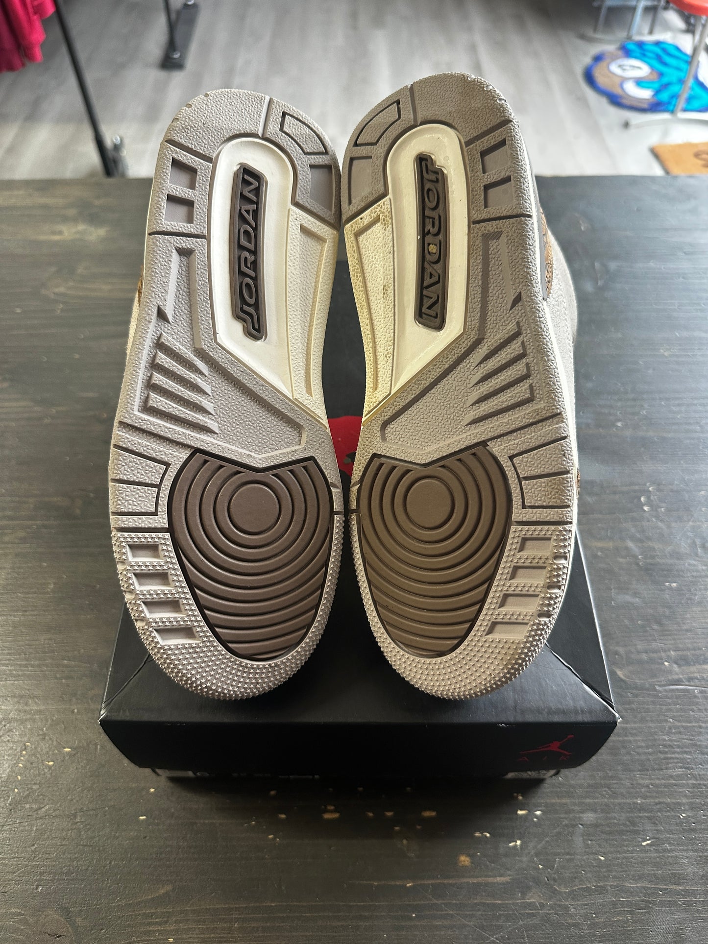 Pre-Owned Jordan 3 Retro Palomino