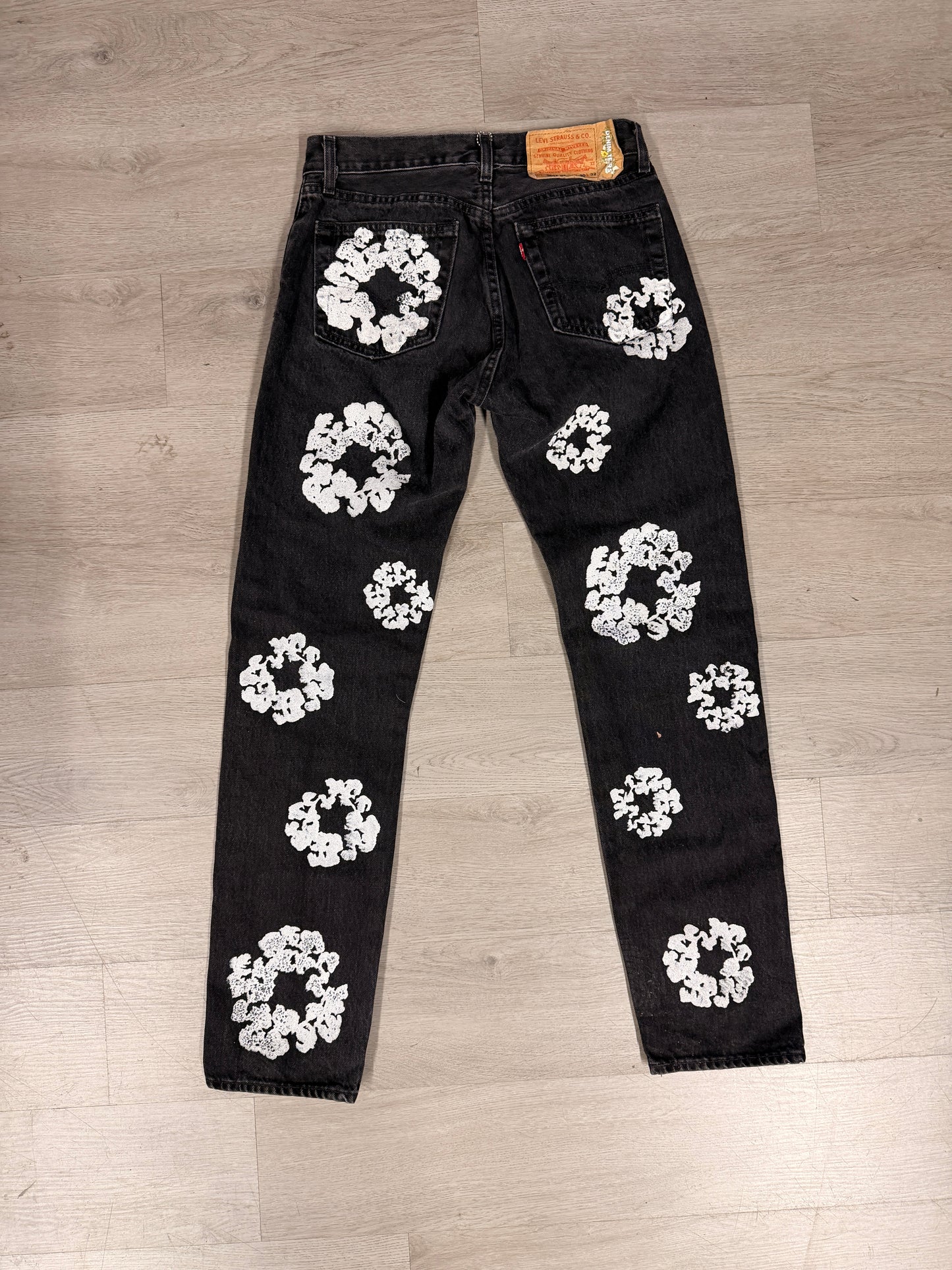 Pre-Owned Denim Tears x Levi’s Cotton Wreath Jeans