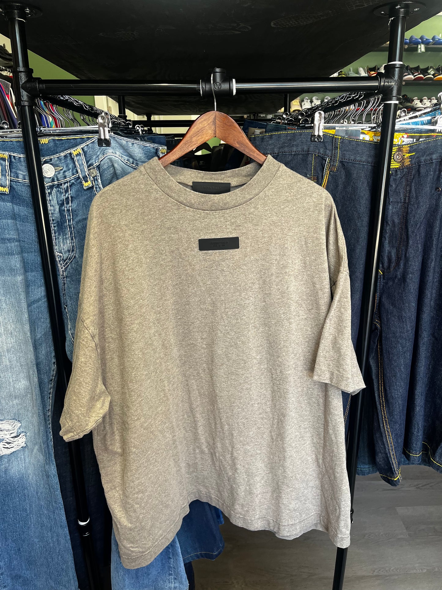 Fear of God Essentials Short-Sleeve Tee 'Heather Grey'