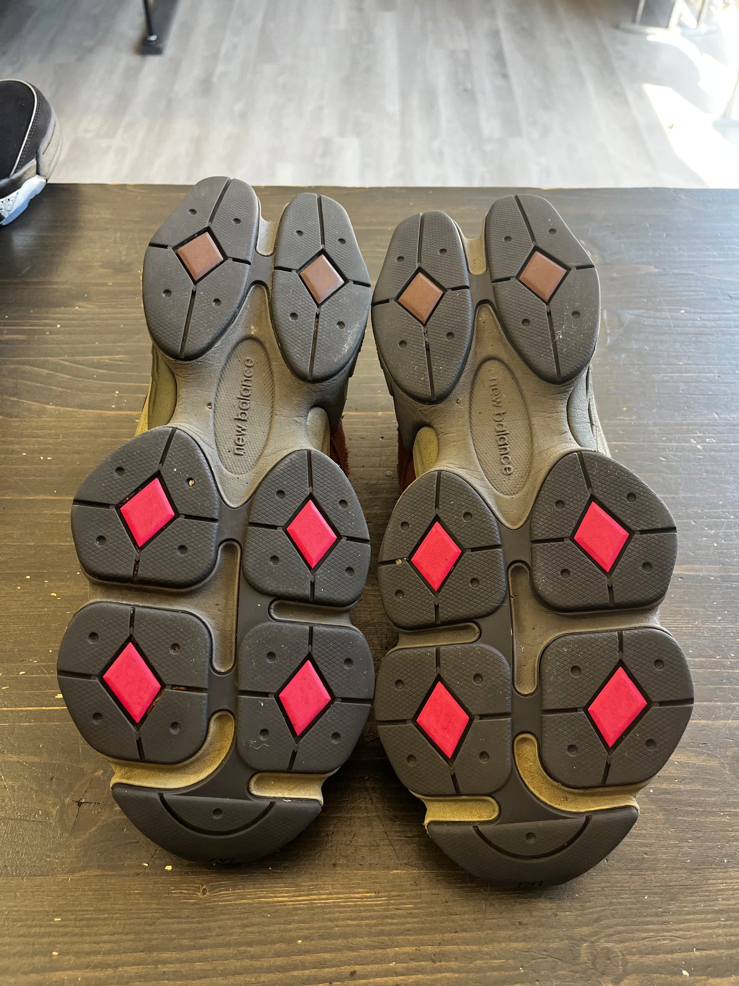 Pre-Owned New Balance 9060 Rich Oak Burgundy