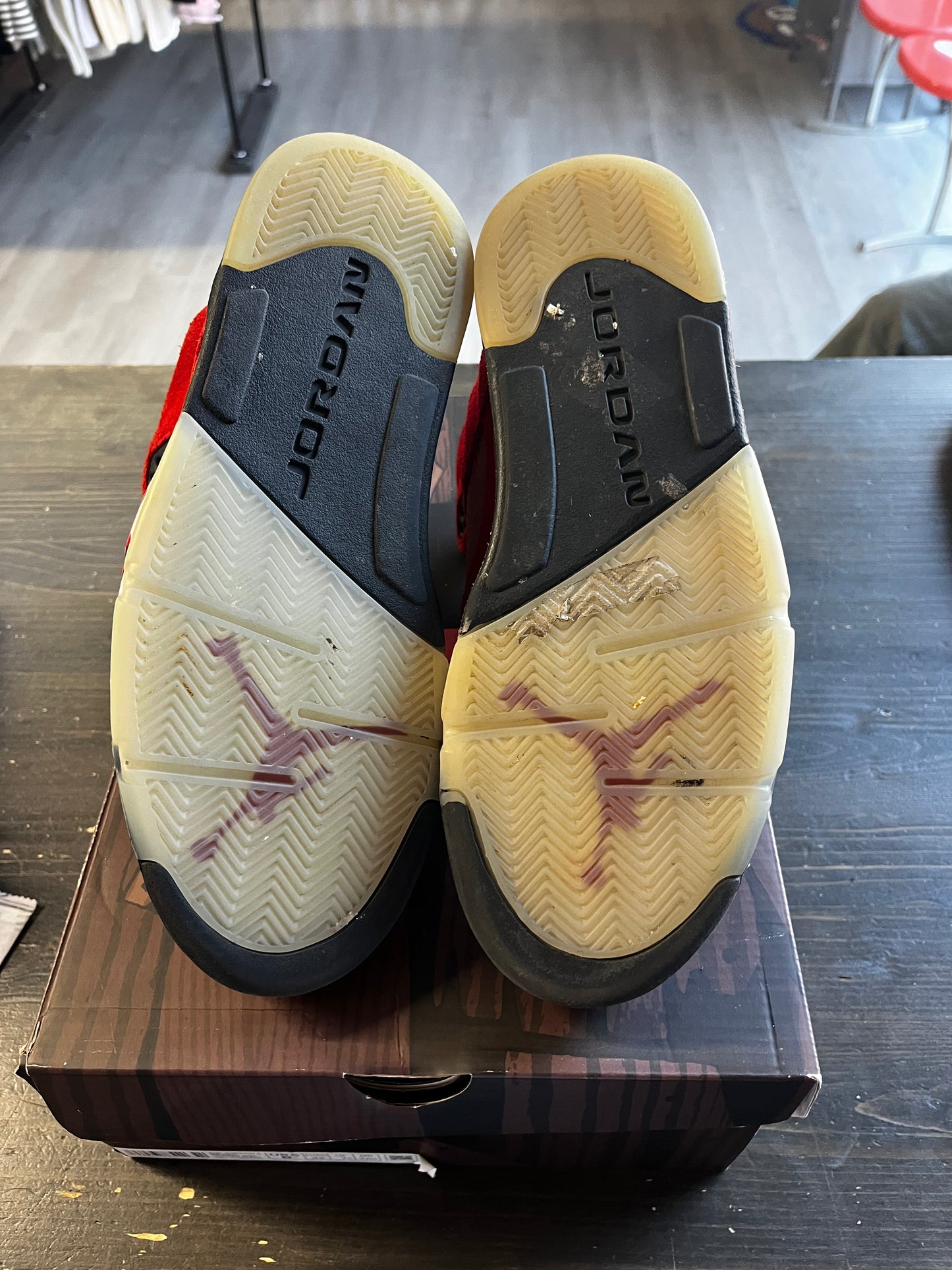 Pre-Owned Jordan 5 Retro Raging Bull Red (2021)