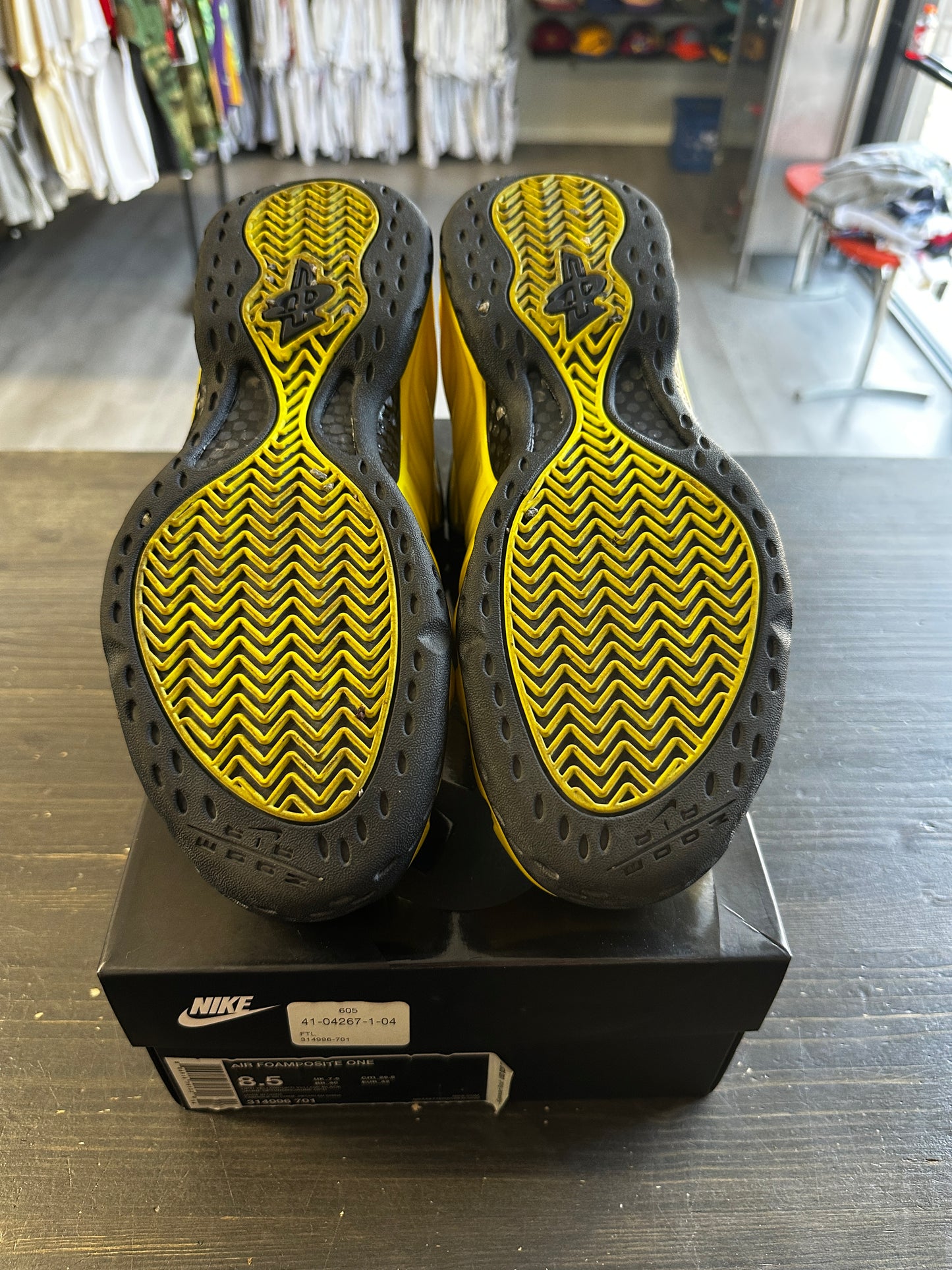 Pre-Owned Nike Air Foamposite One Wu-Tang Optic Yellow