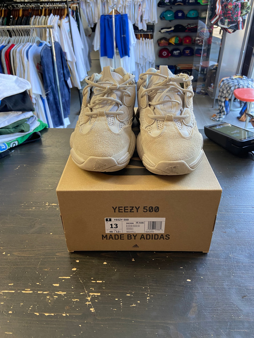 Pre-Owned adidas Yeezy 500
Blush