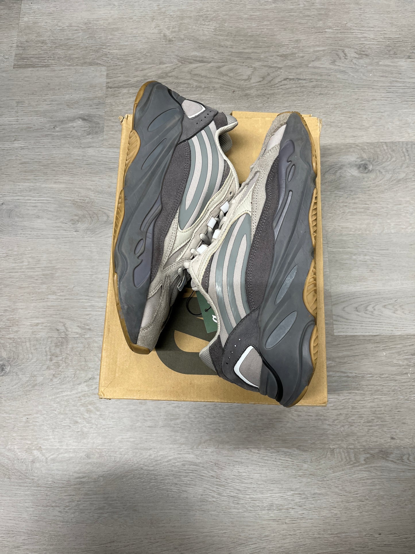 Pre-Owned Adidas Yeezy Boost 700 V2 Tephra