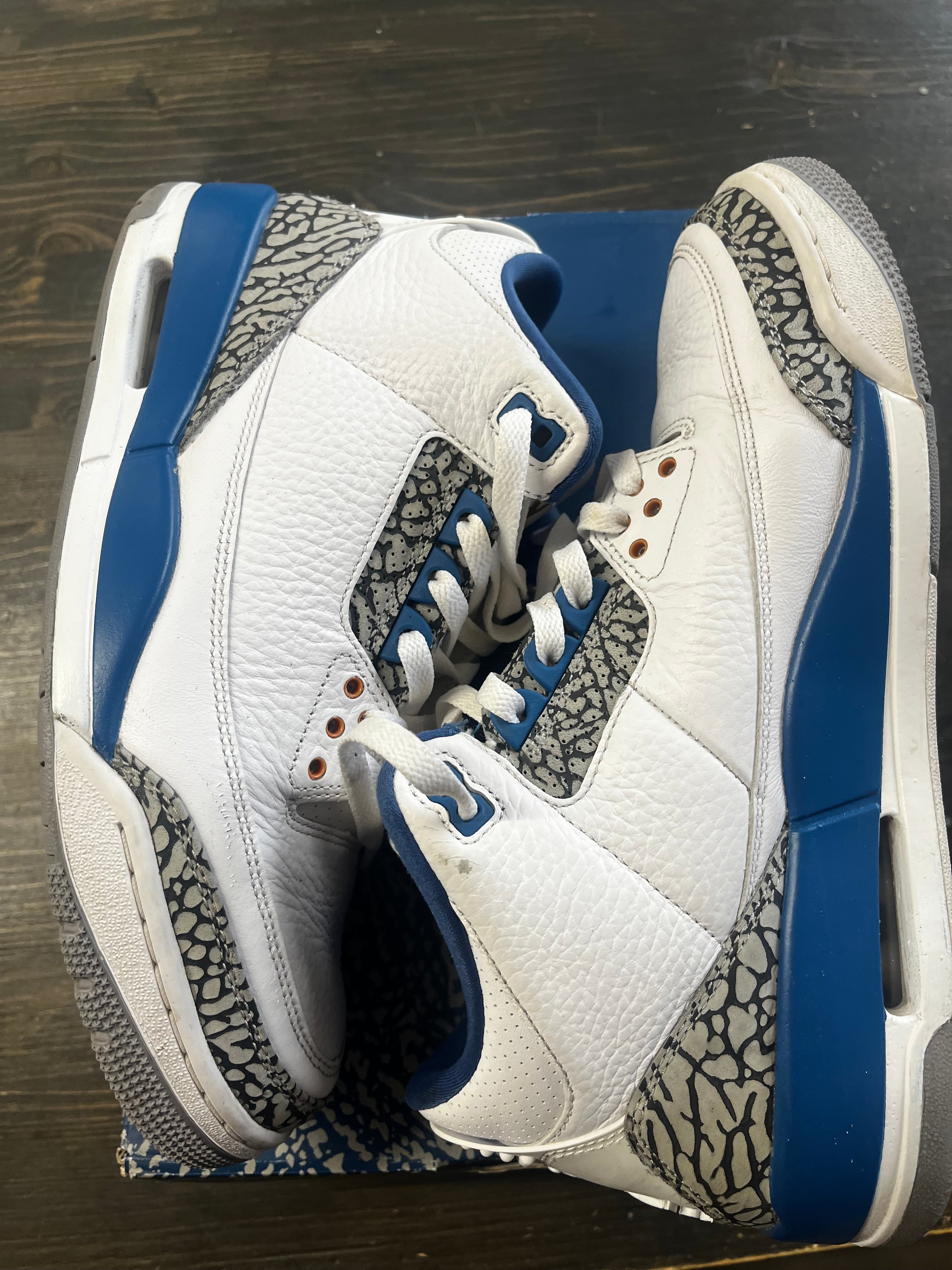 Pre-Owned Air Jordan 3 Retro Wizards