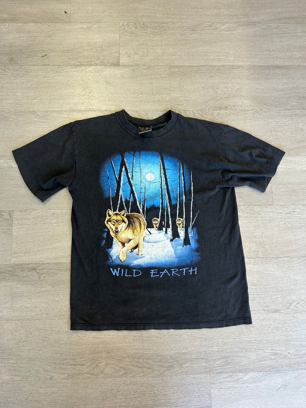 Vintage Wild Earth Wolf Tee