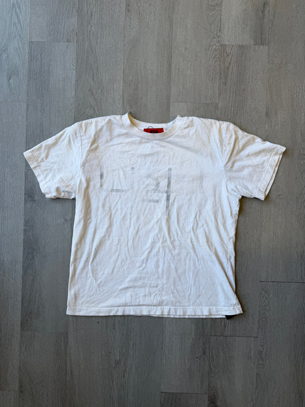 424 Shoulder Pad Tee