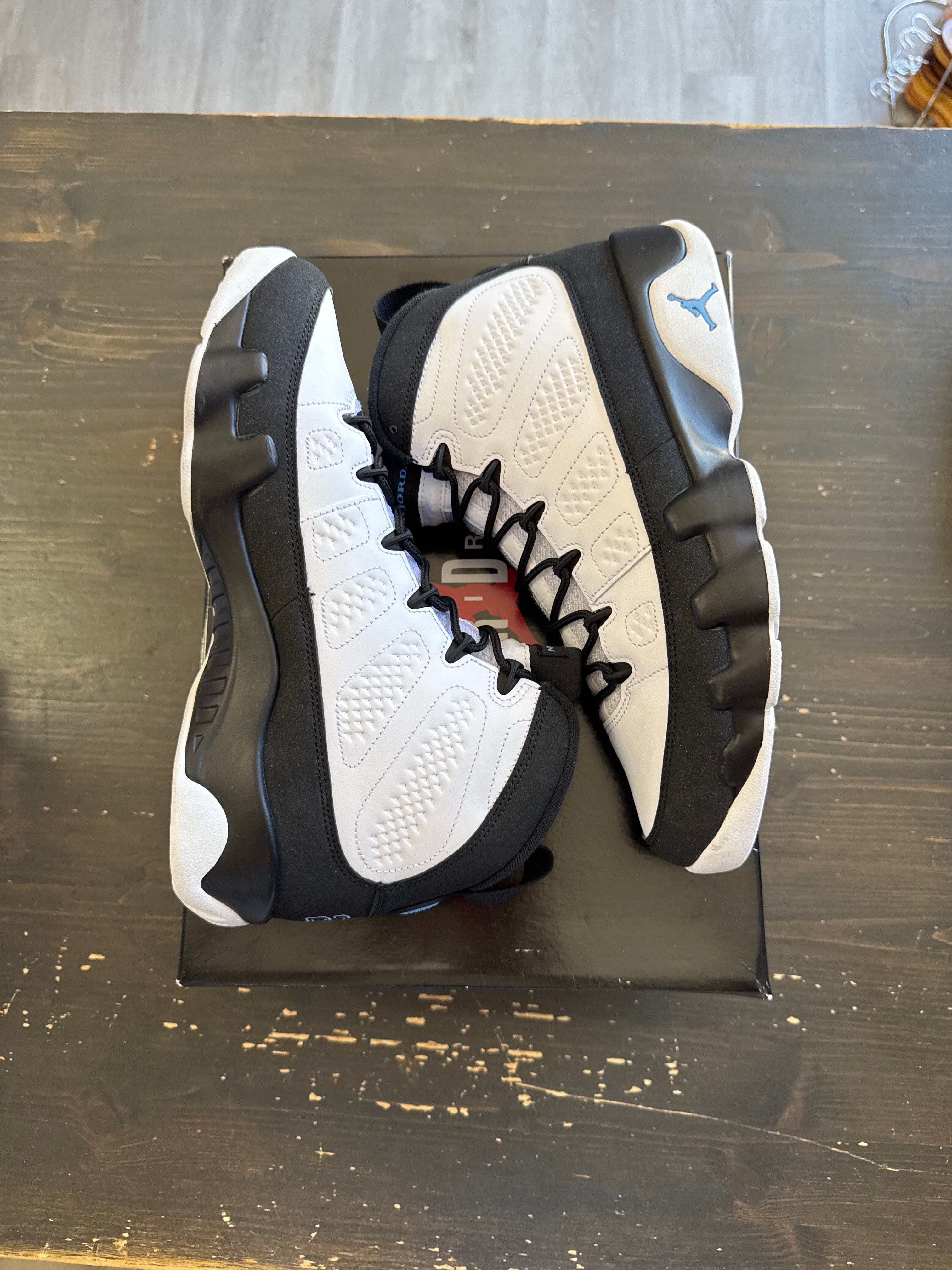 Pre-owned Jordan Retro 9 University Blue