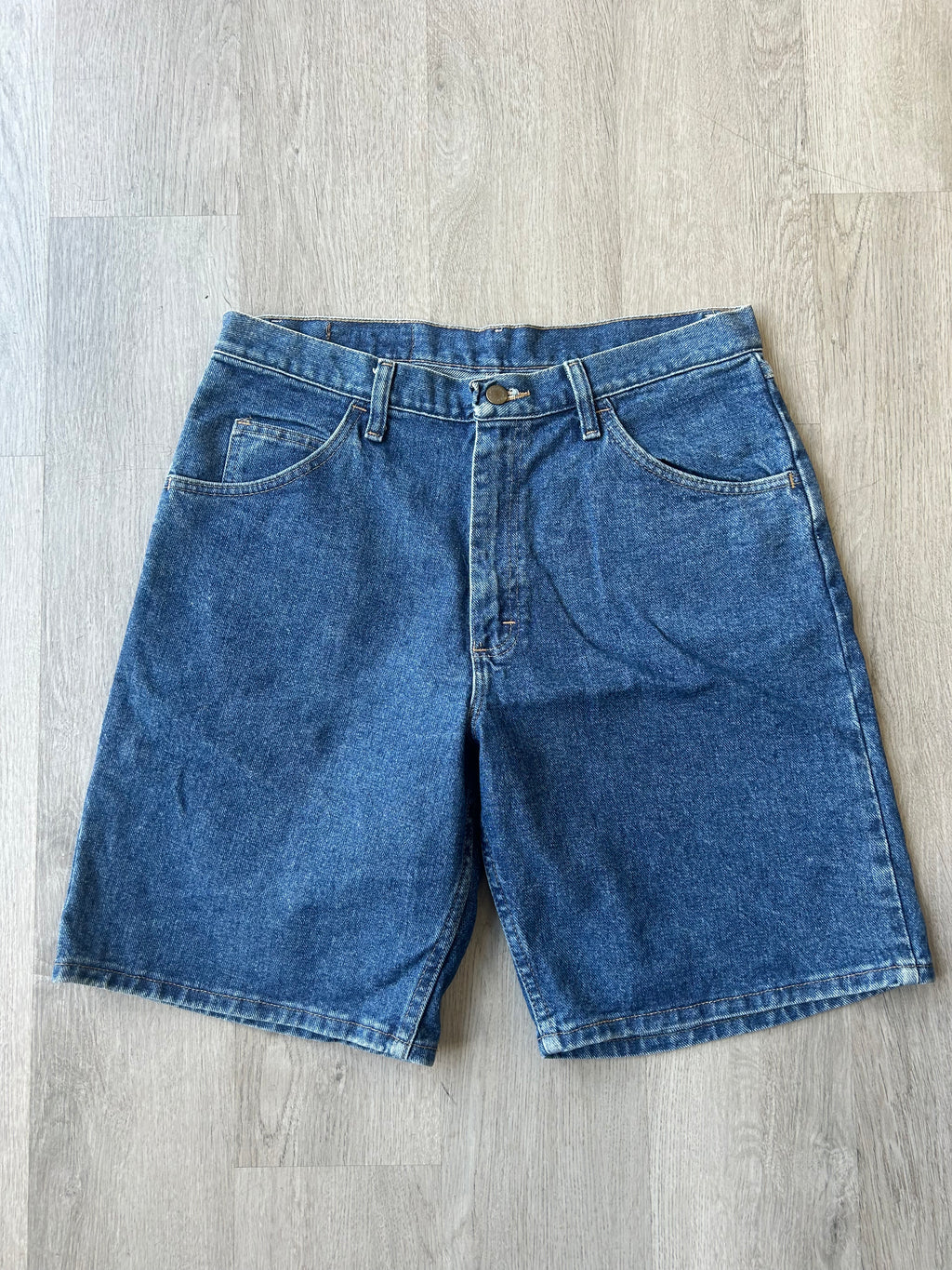 Vintage Wrangler Relaxed Fit Denim Shorts