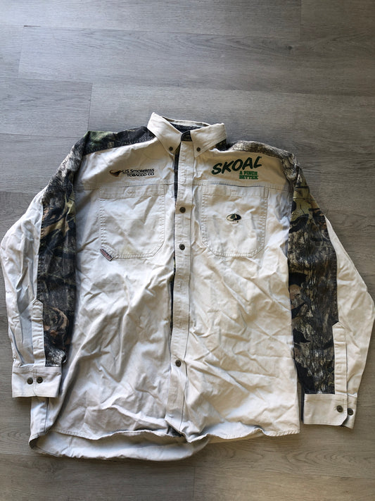 Vintage Skoal Camo Button Up