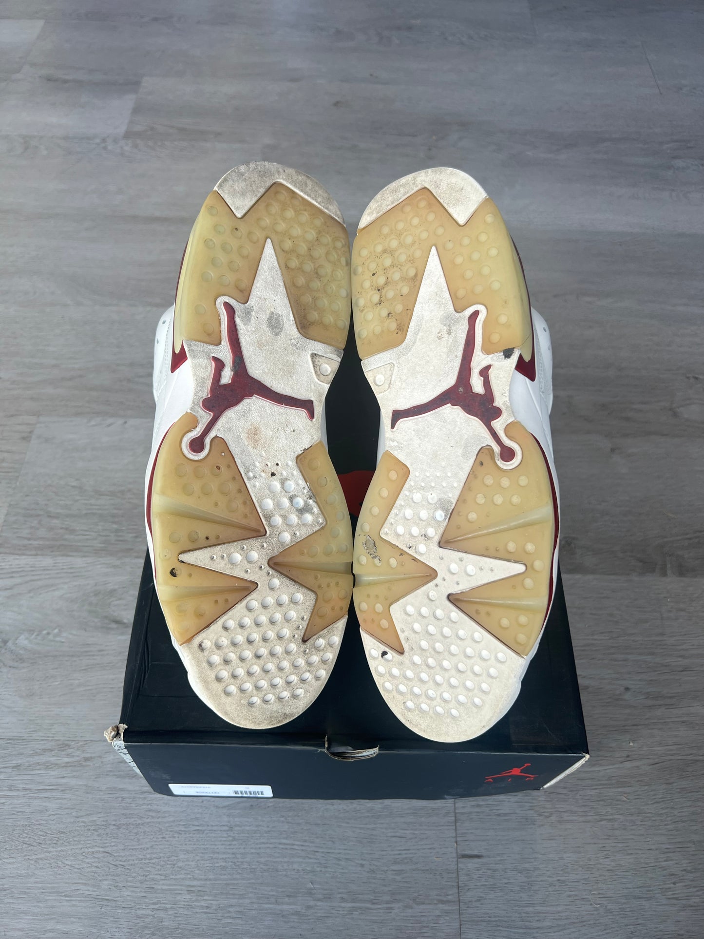 Pre-Owned Jordan 6 Retro Maroon