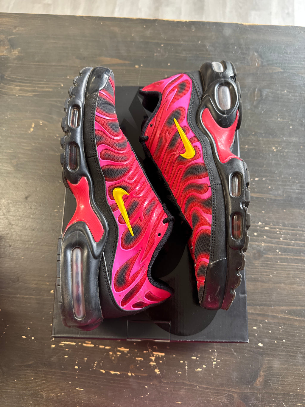 Pre-owned Supreme Nike Air Max Plus Supreme University Red