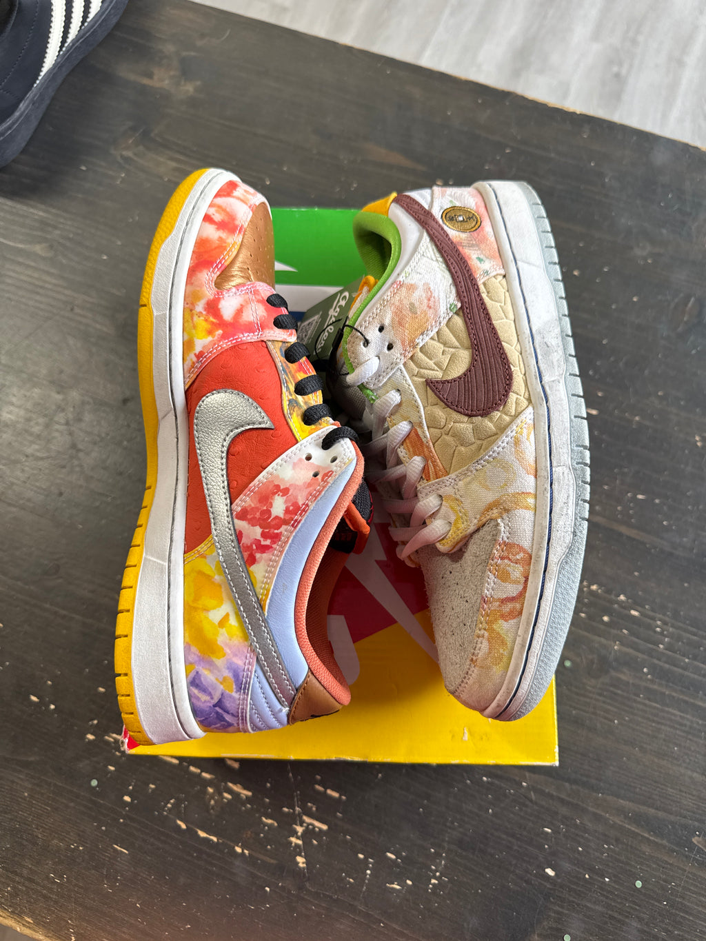 Pre-owned Nike Sb Dunk Low Street Hawker
