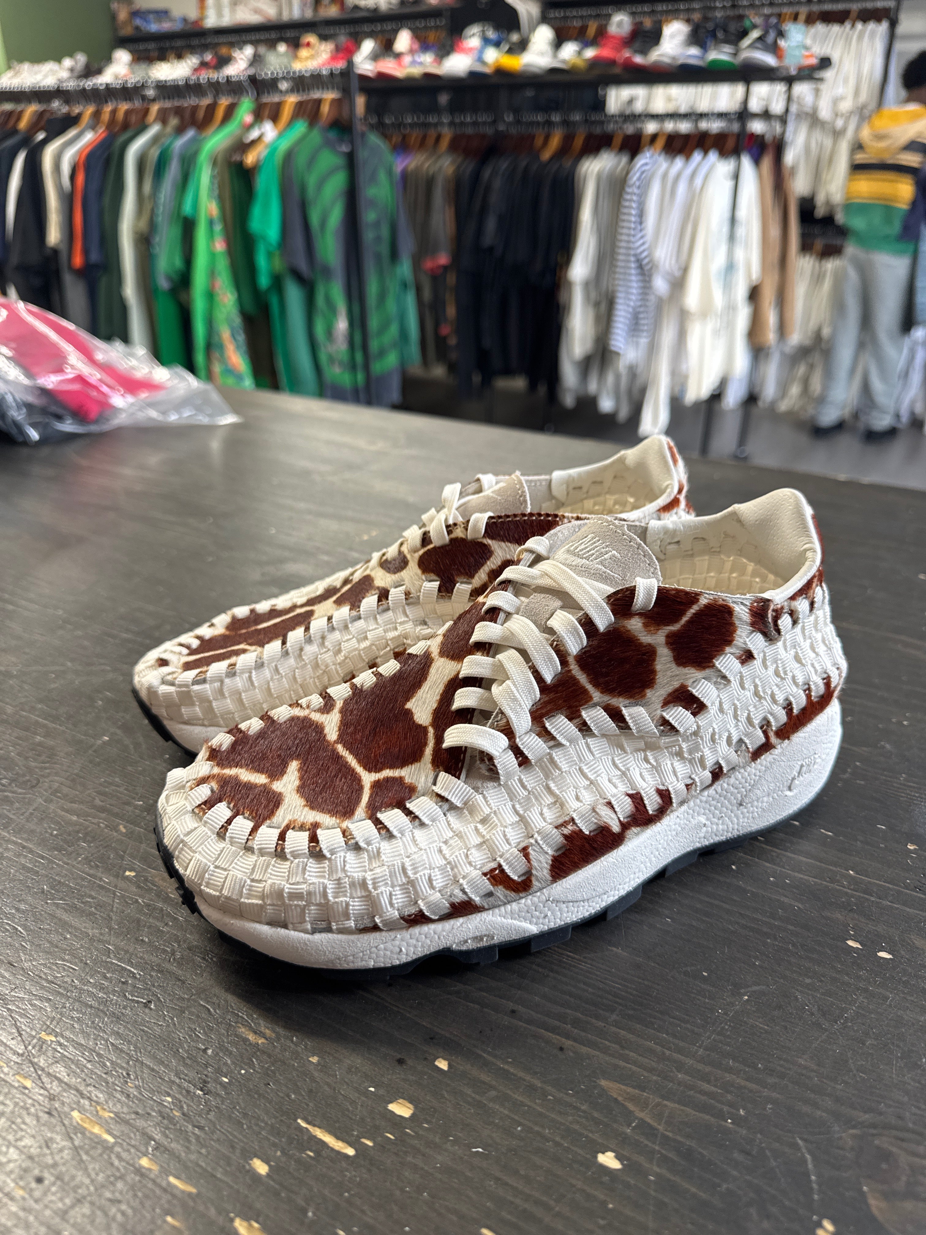 Nike Air Women’s Footscape Woven Cow Print