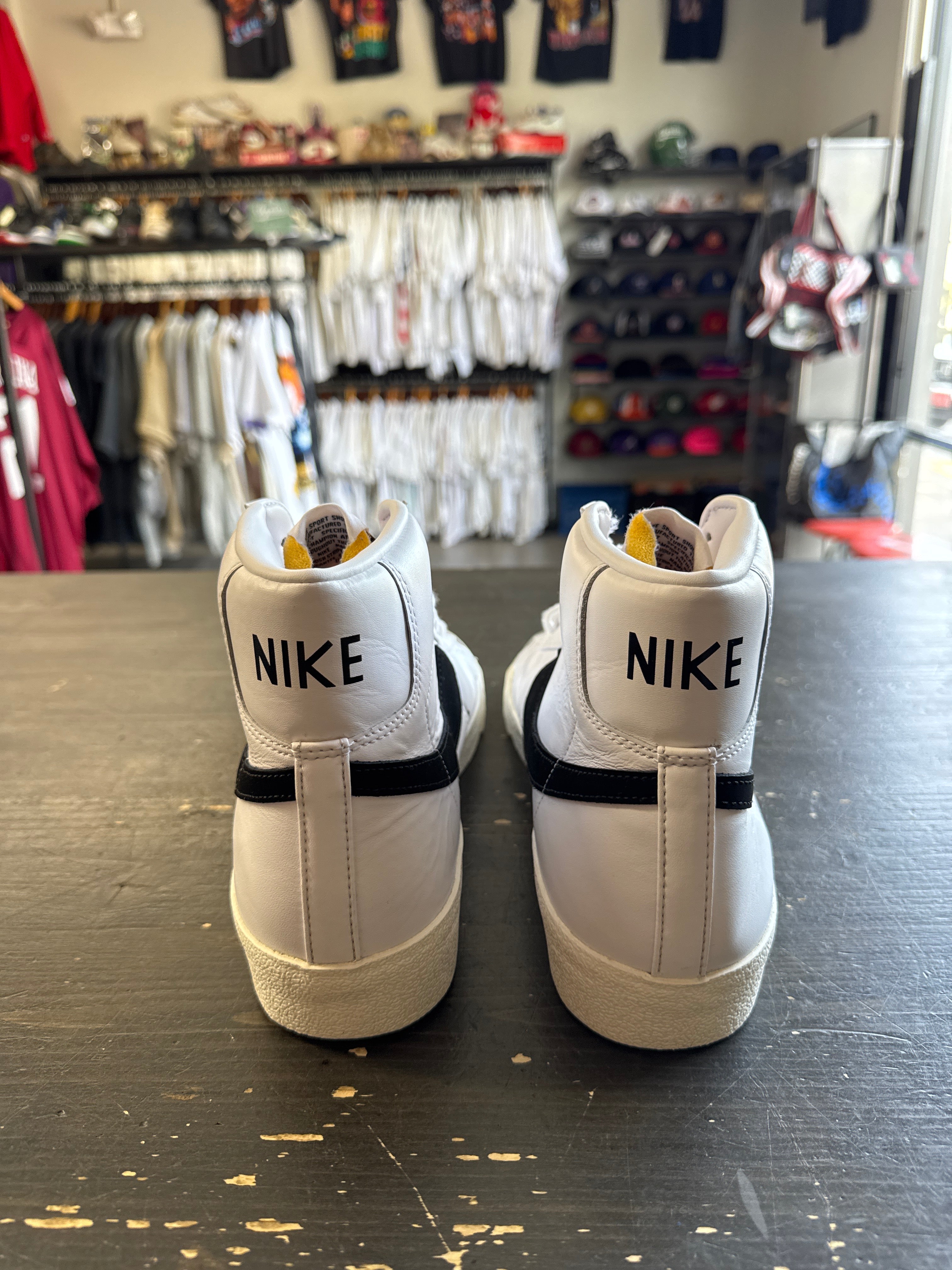 Pre-owned Nike Blazer Mid 77 Vintage White Black