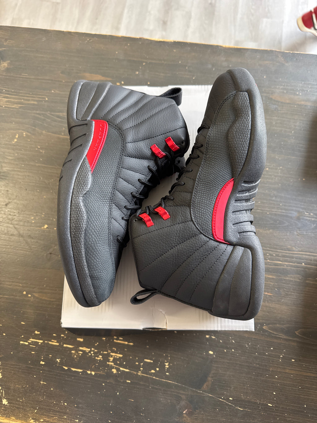 Pre-owned Jordan Retro 12 Bloodline