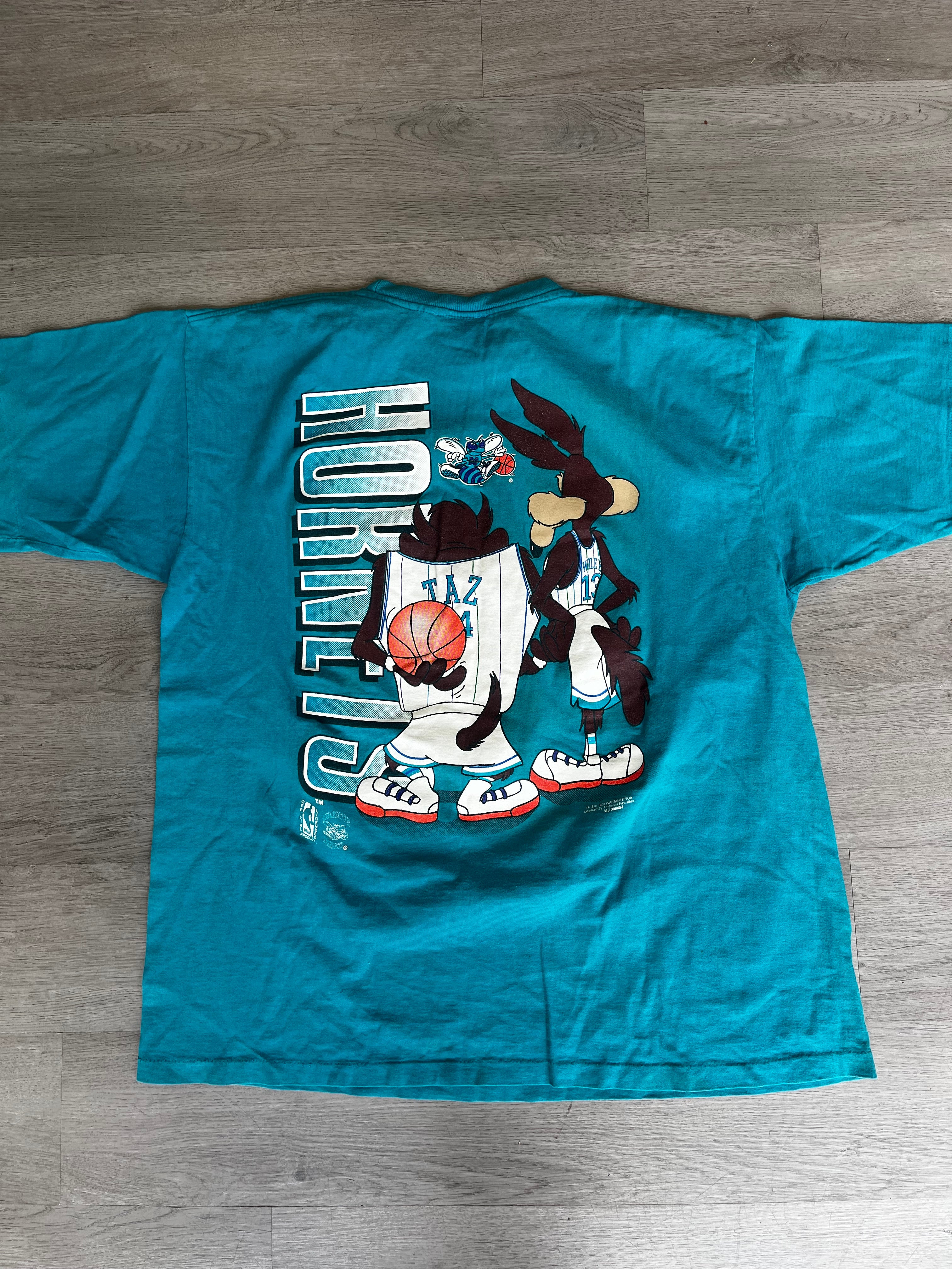 Vintage 1993 Looney Tunes Charlotte Hornets NBA Tee