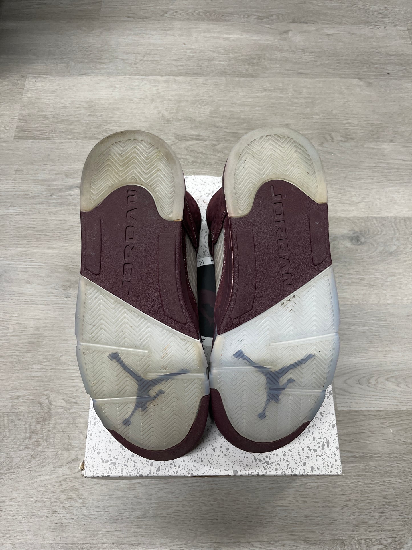 Pre-Owned Jordan 5 Retro
Burgundy (2023)