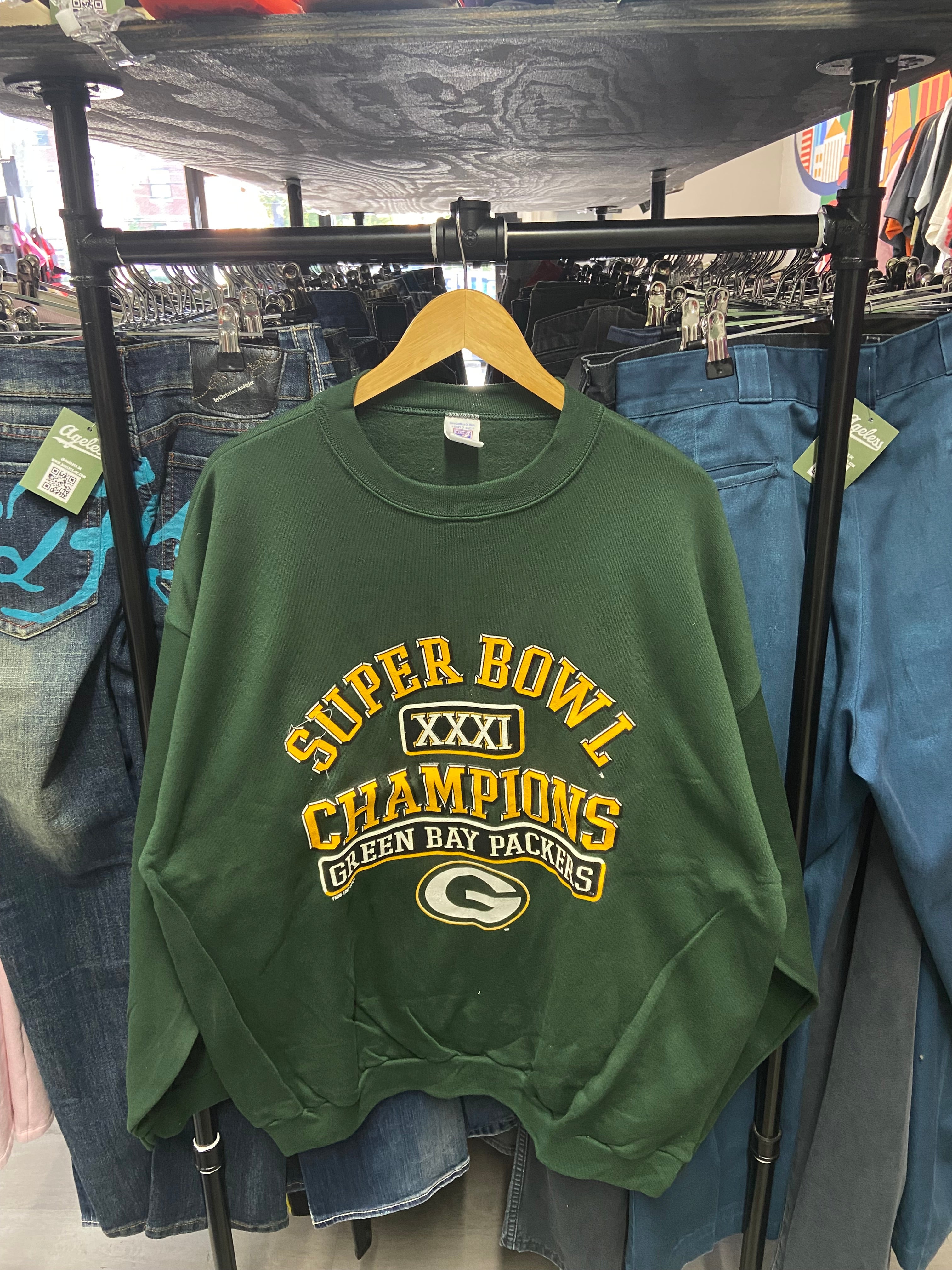 Vintage 1997 Green Bay Packers Super Bowl XXXI Champions  Pullover Sweatshirt