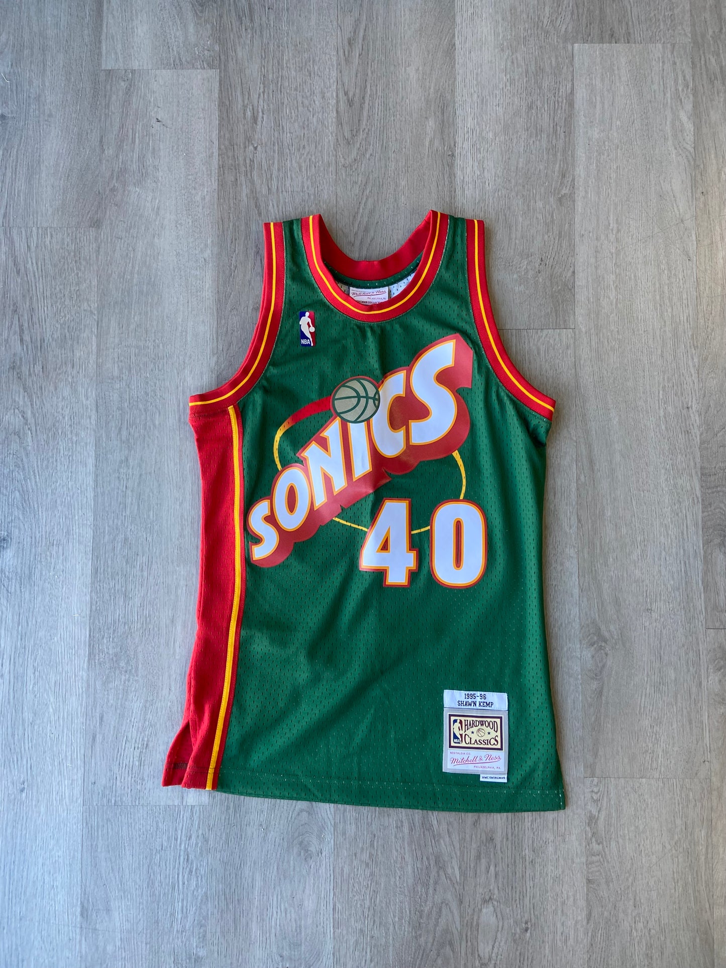 Mitchell & Ness Shawn Kemp Seattle SuperSonics 1995-96 Hardwood Classics Jersey