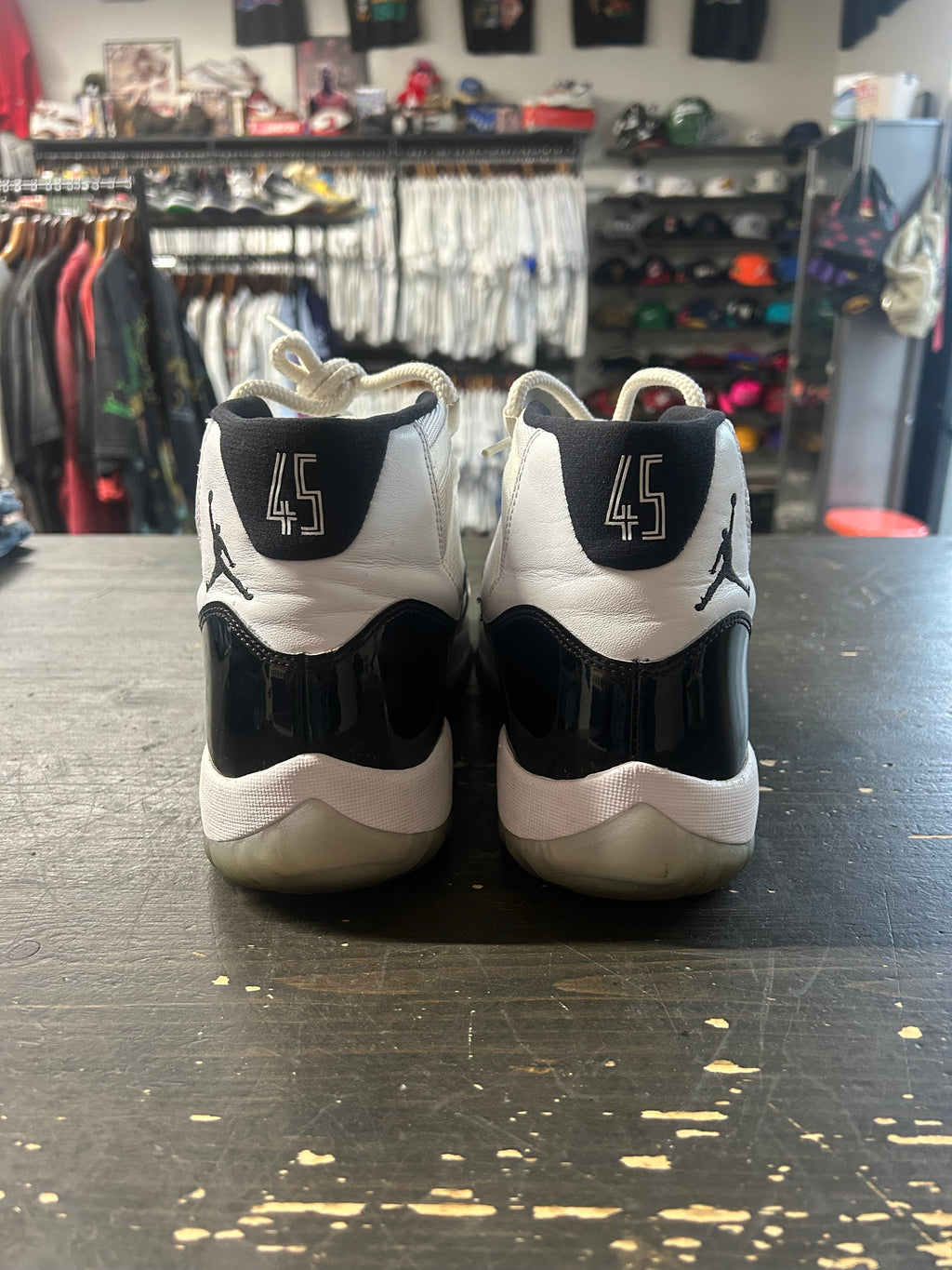 Pre-Owned Nike Air Jordan 11 Retro Concord