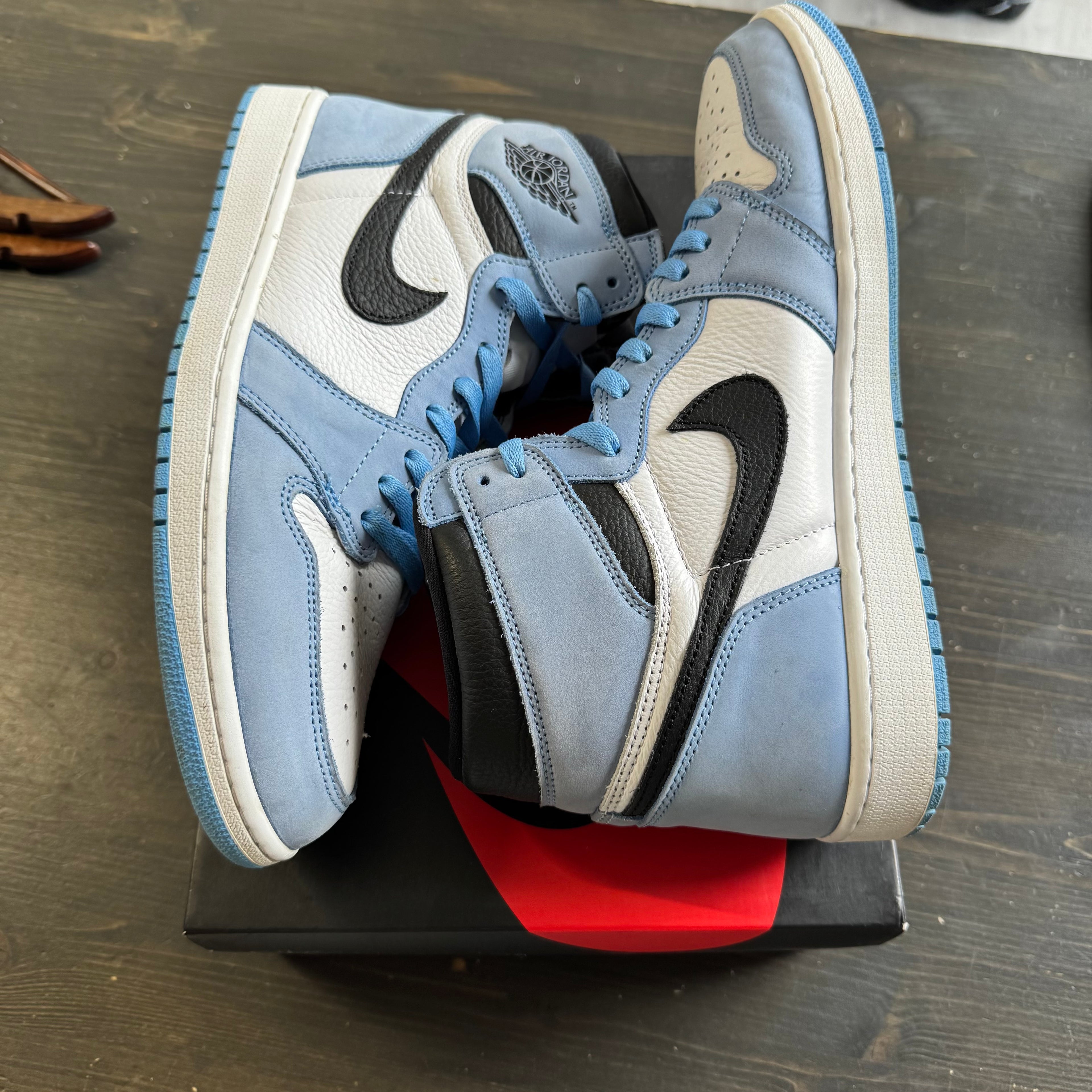 Pre-owned Jordan Retro 1 University Blue