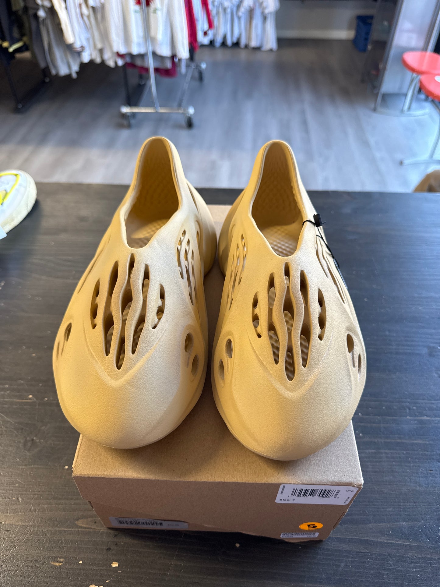 Pre-owned Adidas Yeezy Foam Rnnr Desert Sand