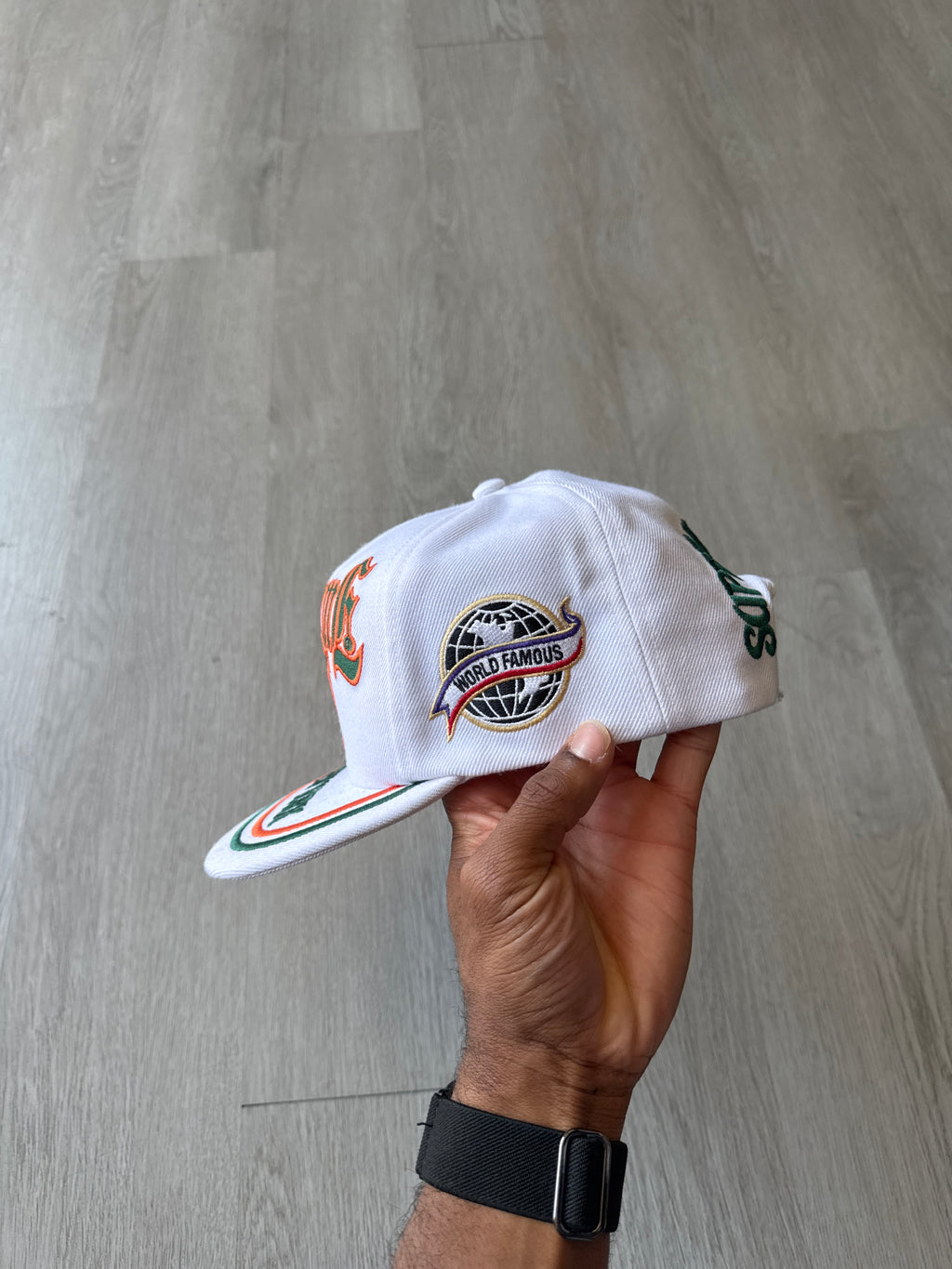 Supreme New York 6-Panel White Snapback Hat