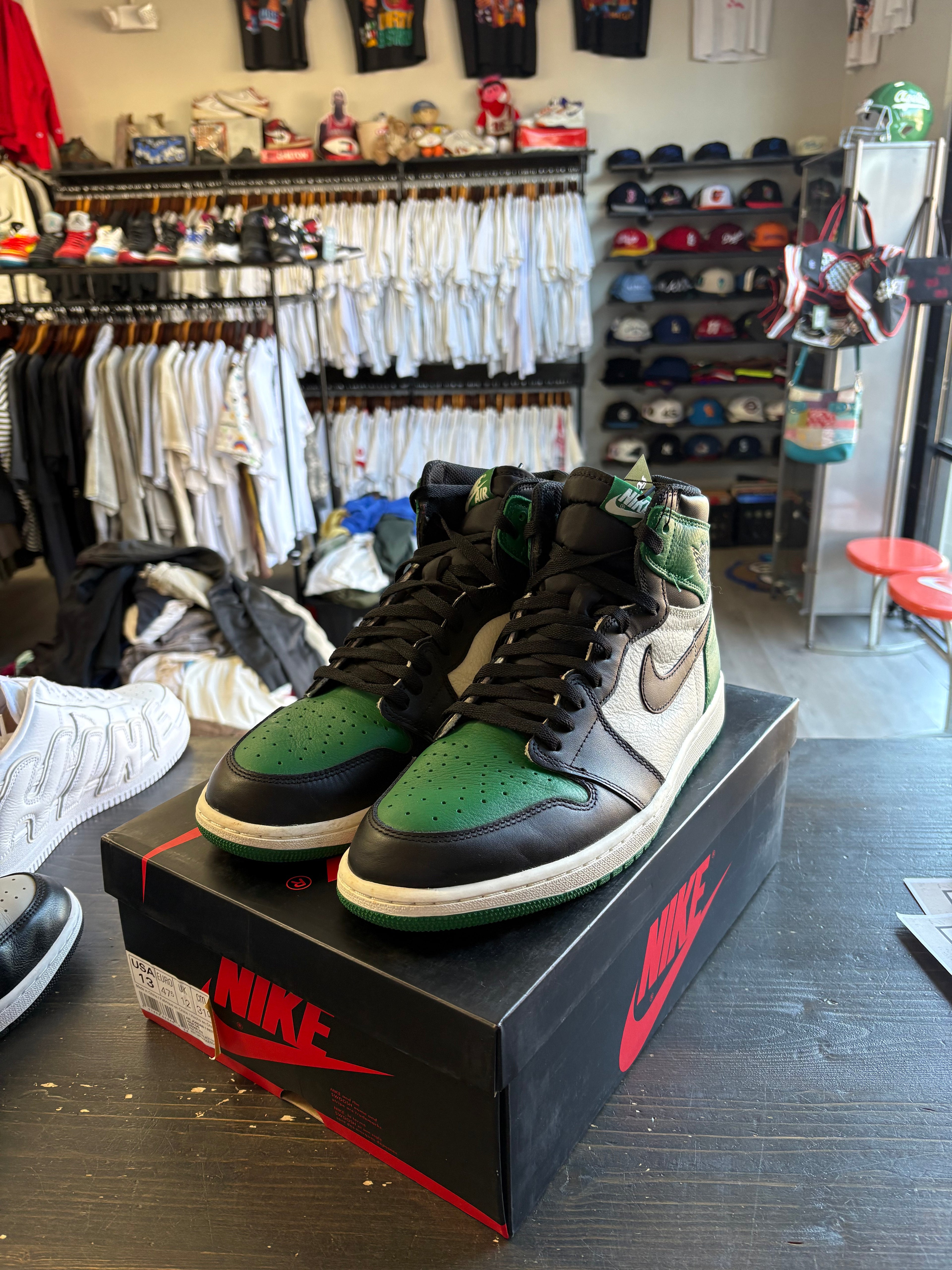 Pre-Owned Jordan 1 Retro High Pine Green