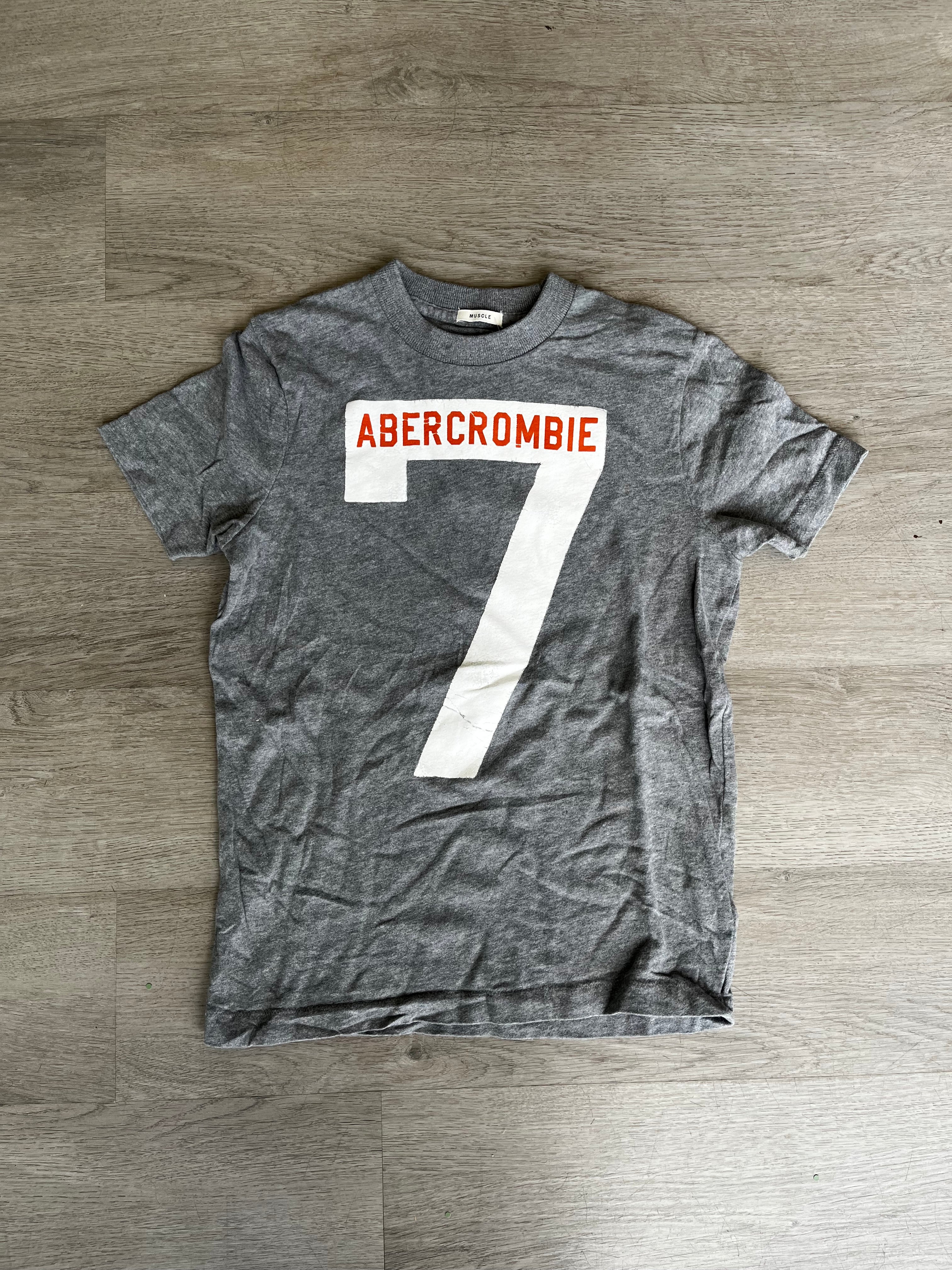 Abercrombie & Fitch Tee