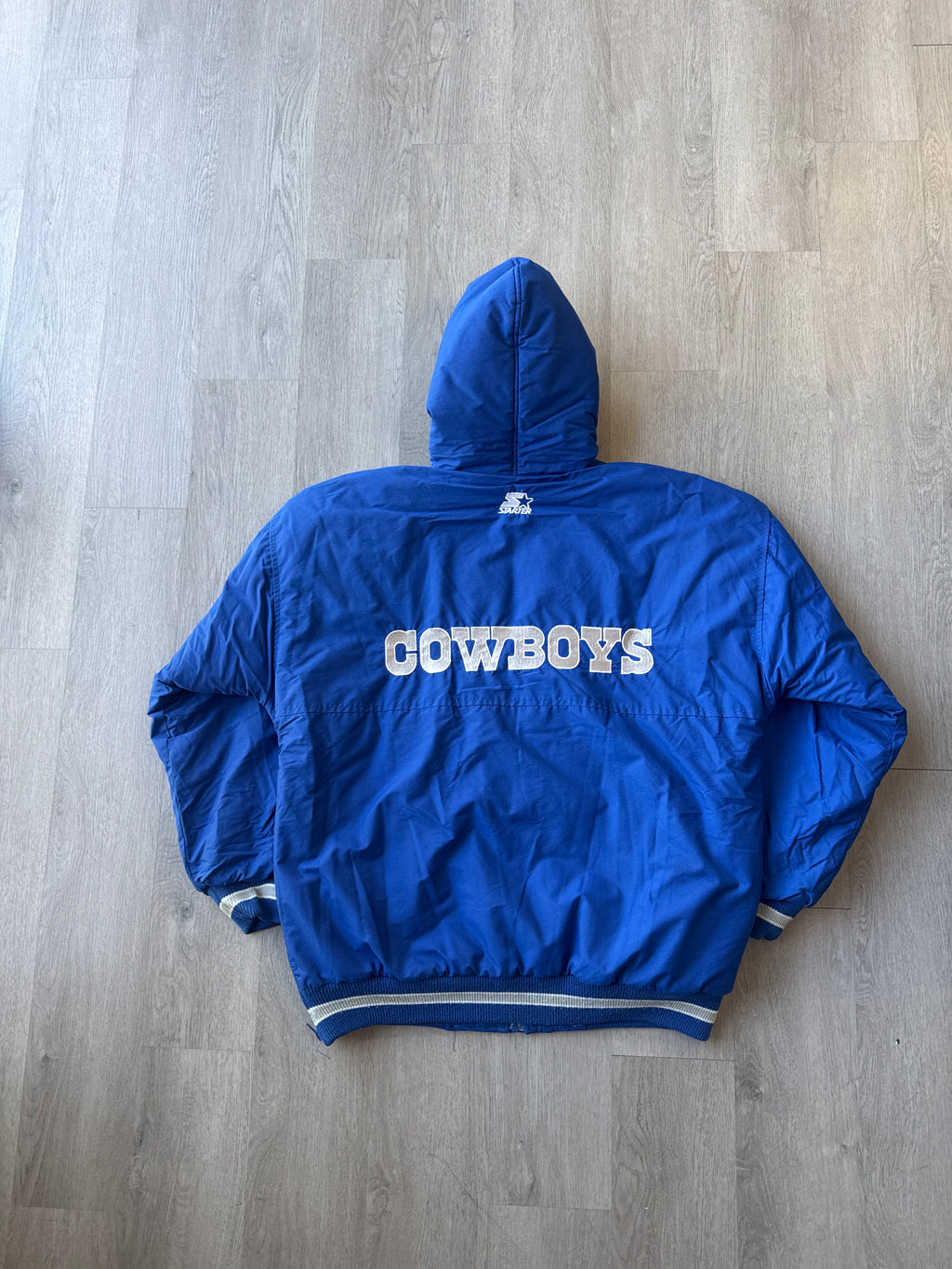 Vintage 90s Starter Dallas Cowboys Puffer Jacket