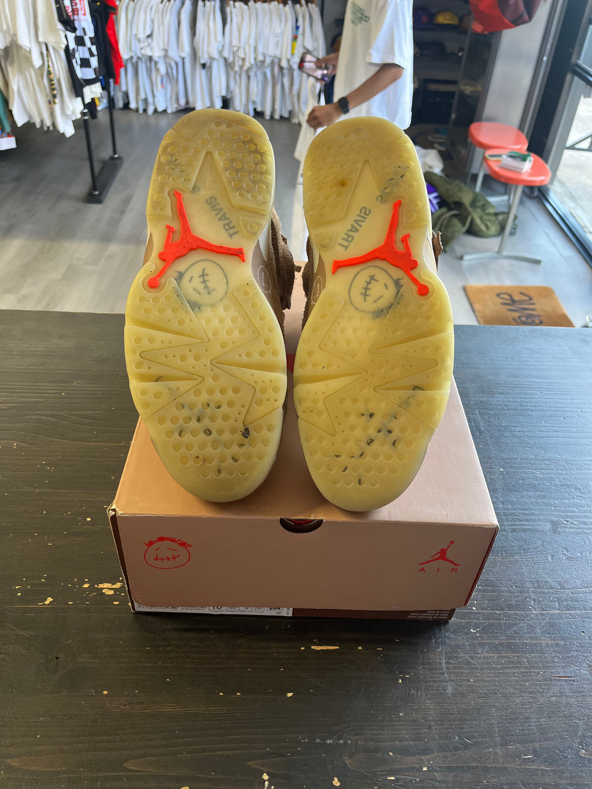 Pre-Owned Jordan 6 Retro Travis Scott British Khaki