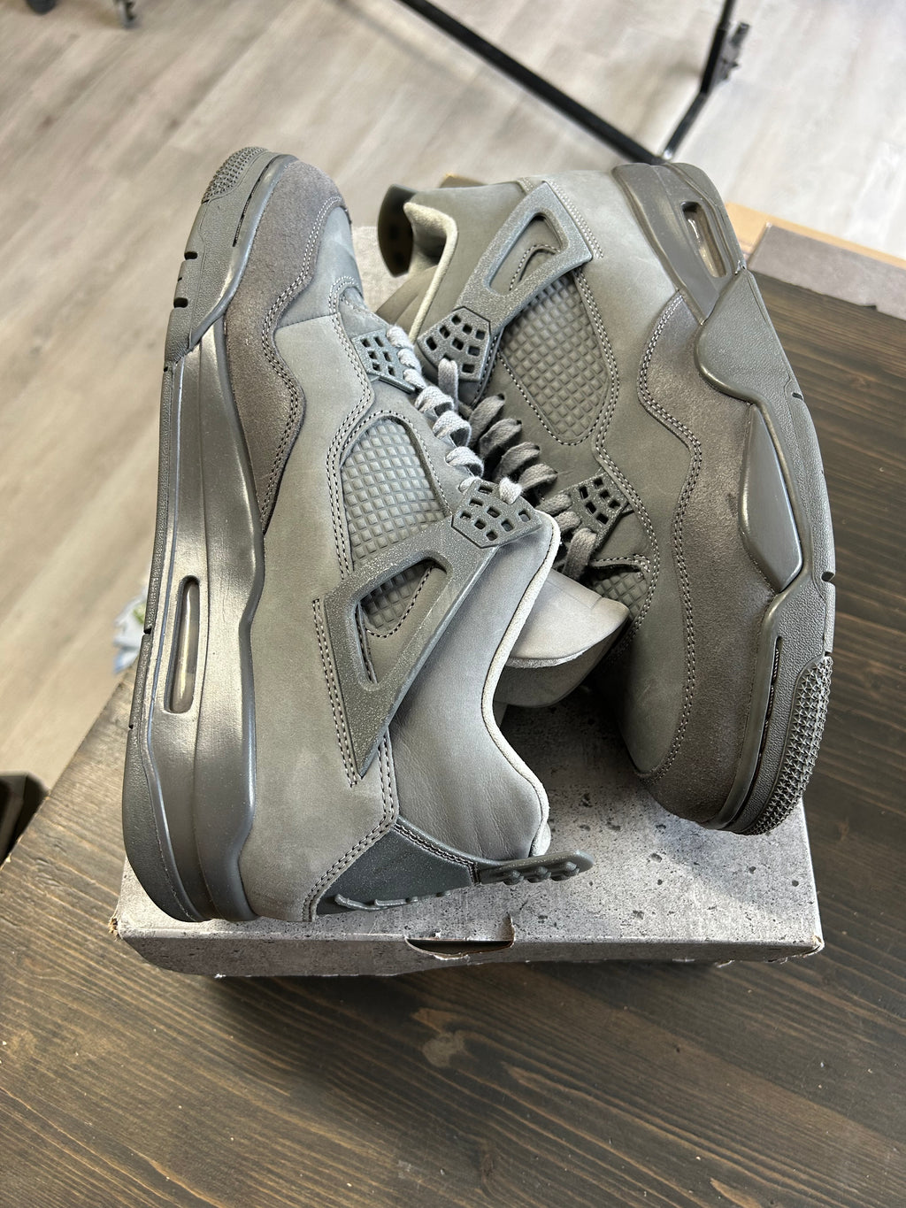 Pre-Owned Jordan 4 Retro SE Paris Olympics Wet Cement