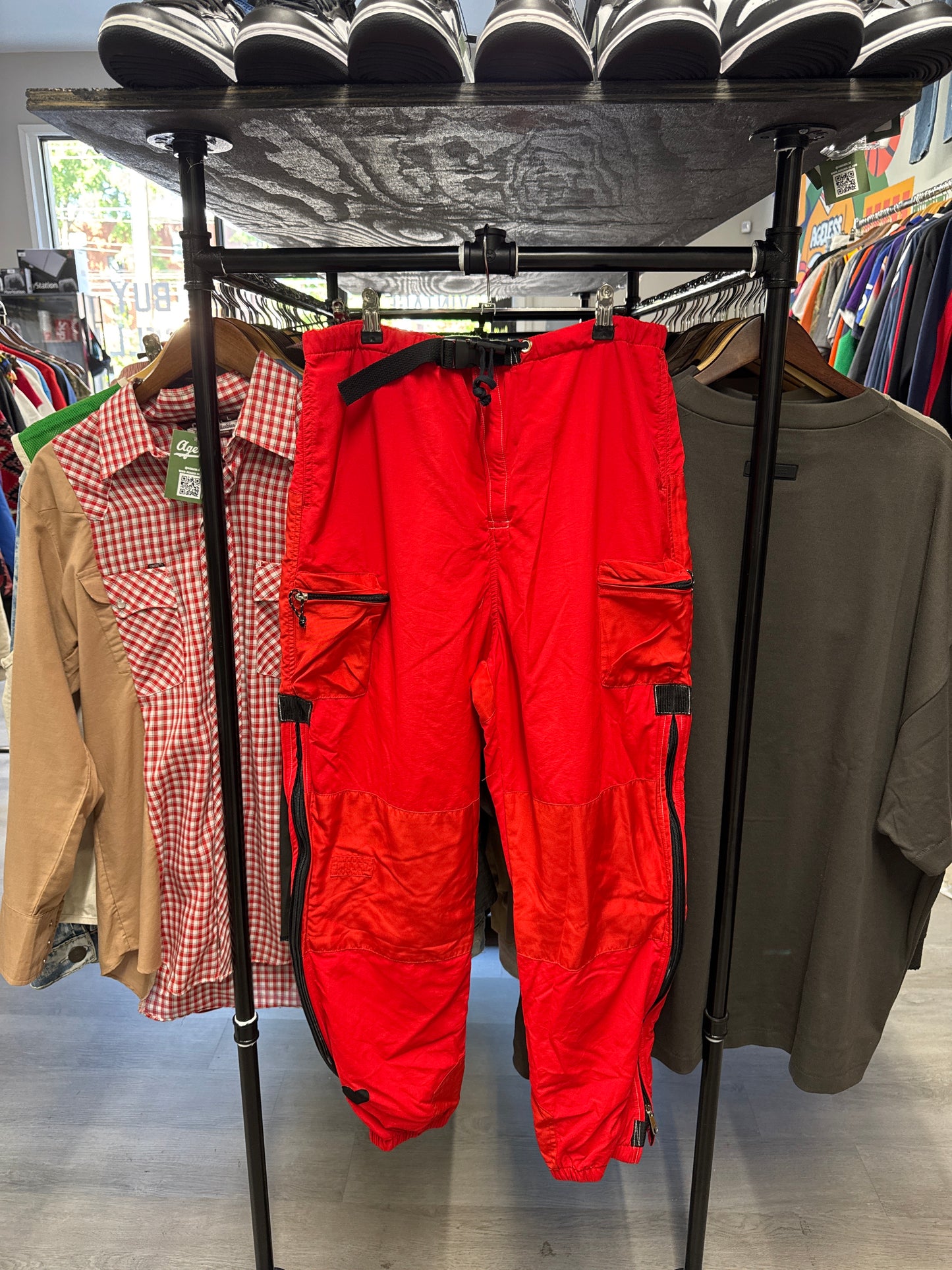 Round Two Hiking Pants