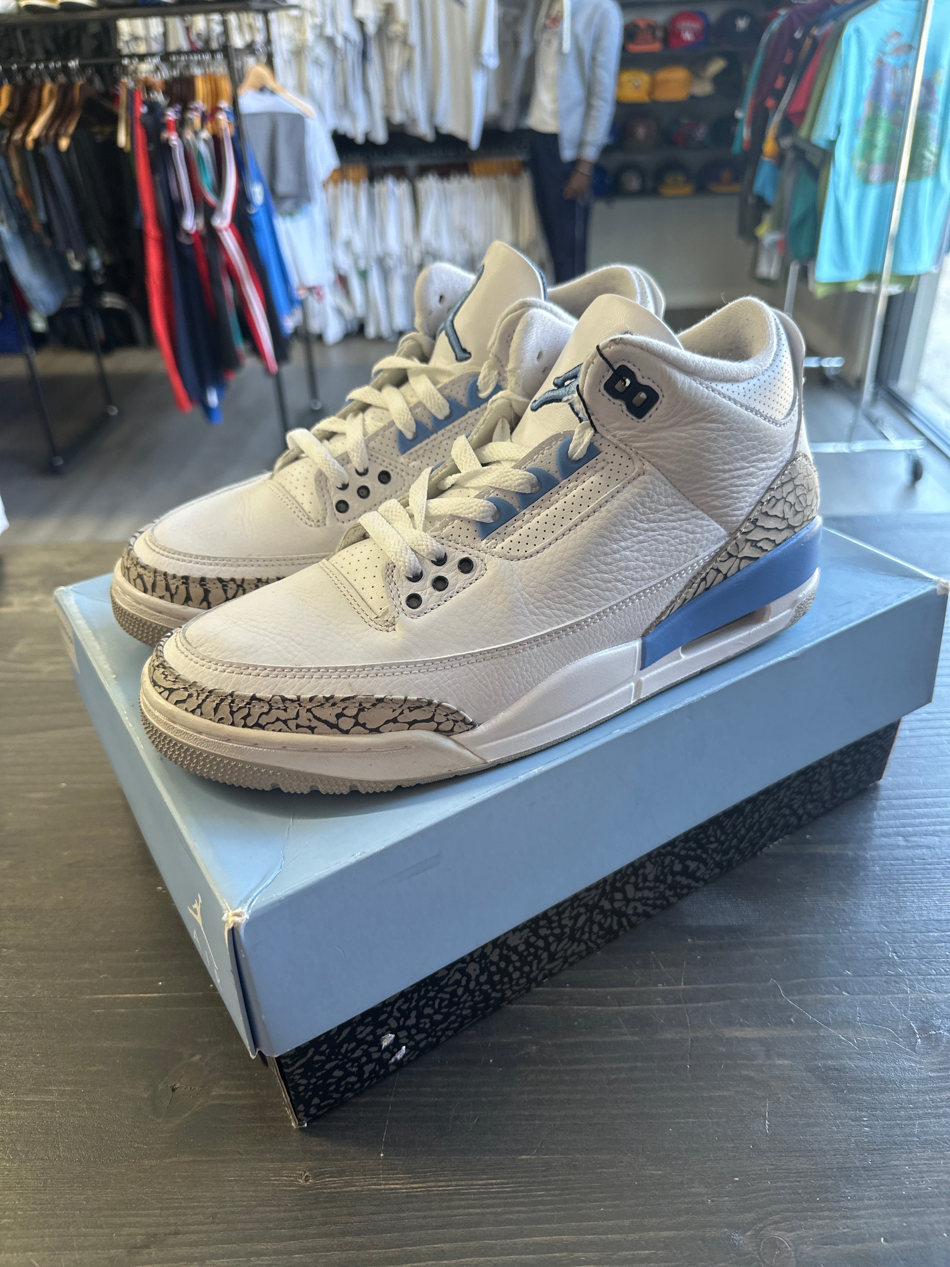 Pre-Owned Jordan 3 Retro UNC
