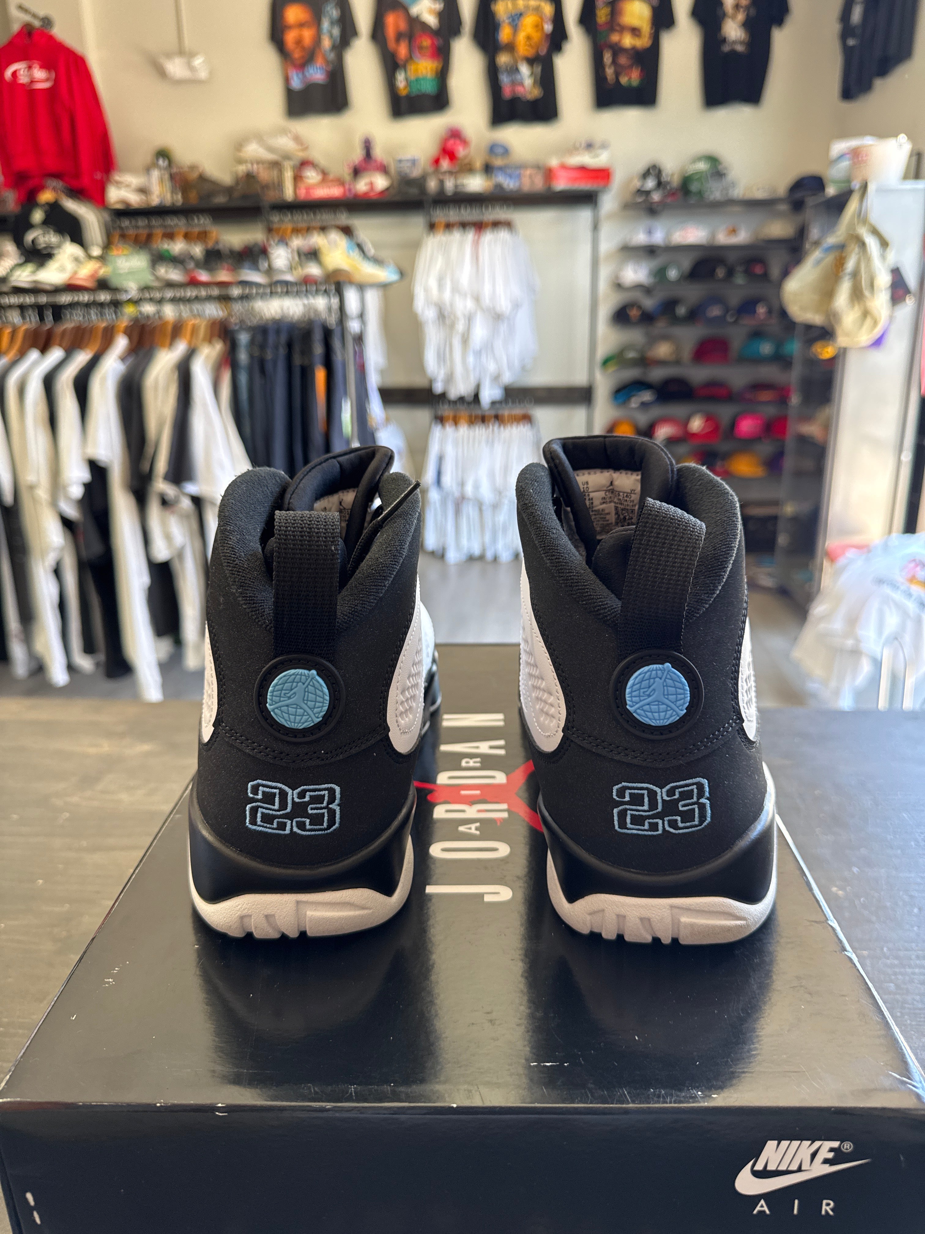 Pre-owned Jordan Retro 9 University Blue