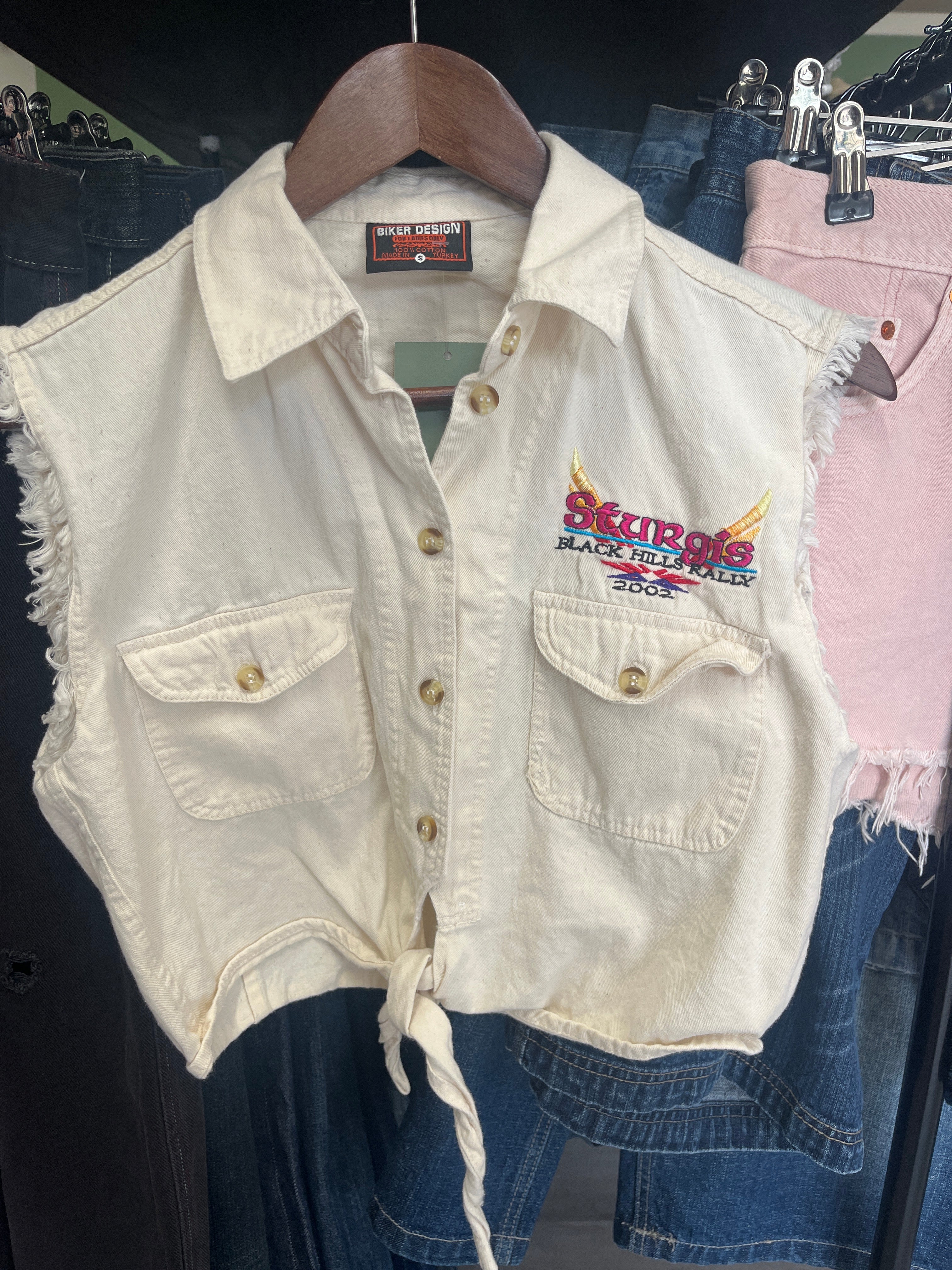 Women’s 2002 Sturgis Black Hill Rally Shirt