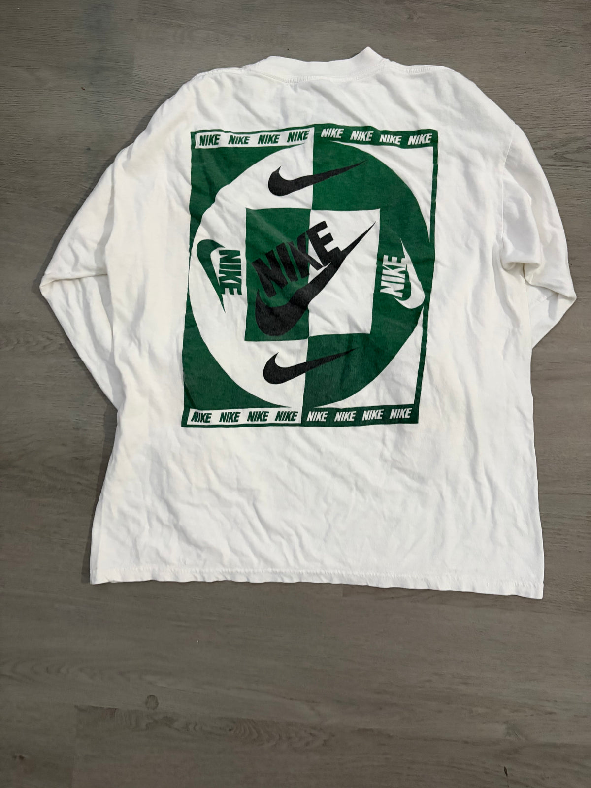 Vintage Bootleg Nike Logo Longsleeve Tee