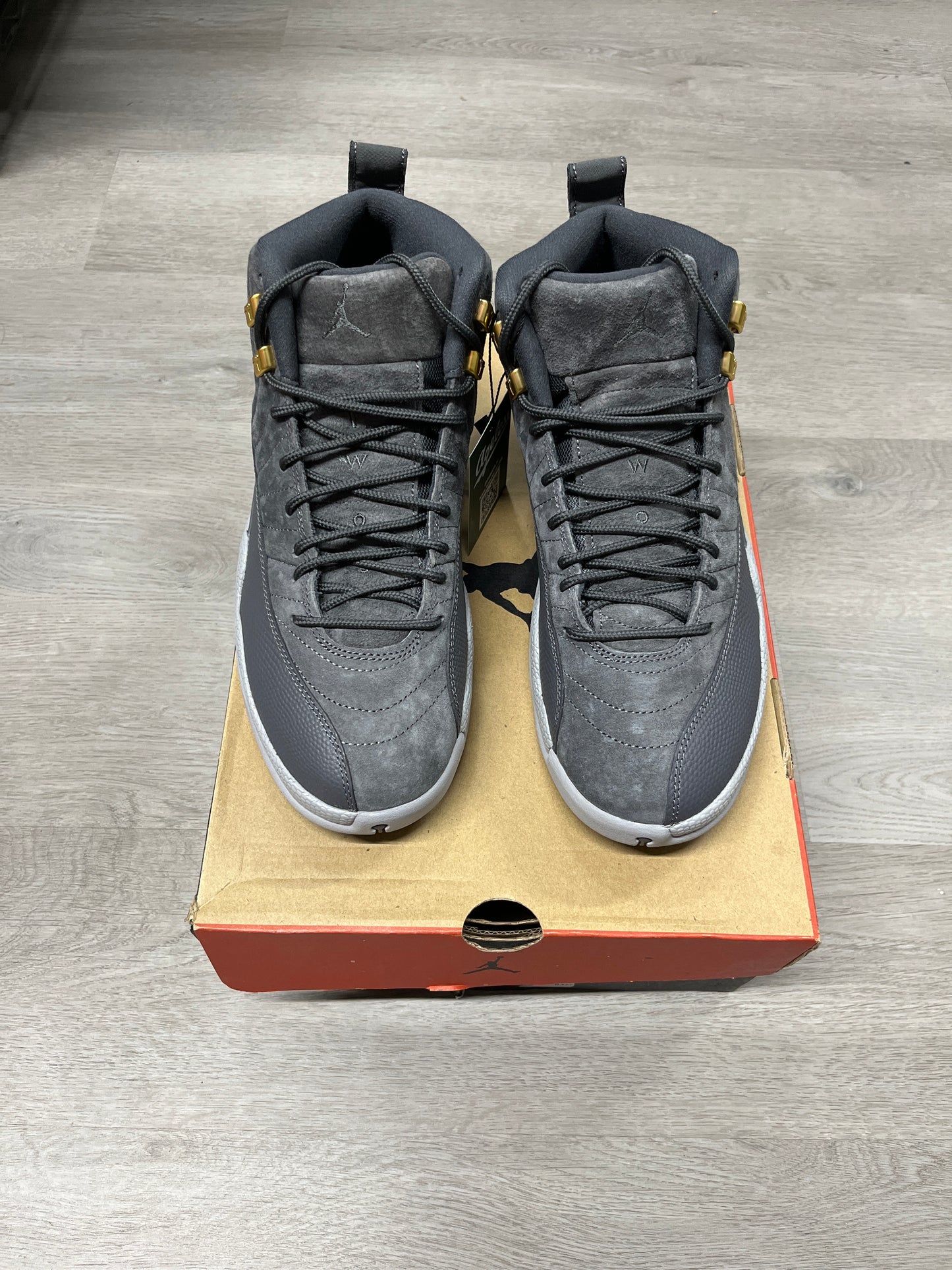 Pre-Owned Jordan 12 Retro
Dark Grey