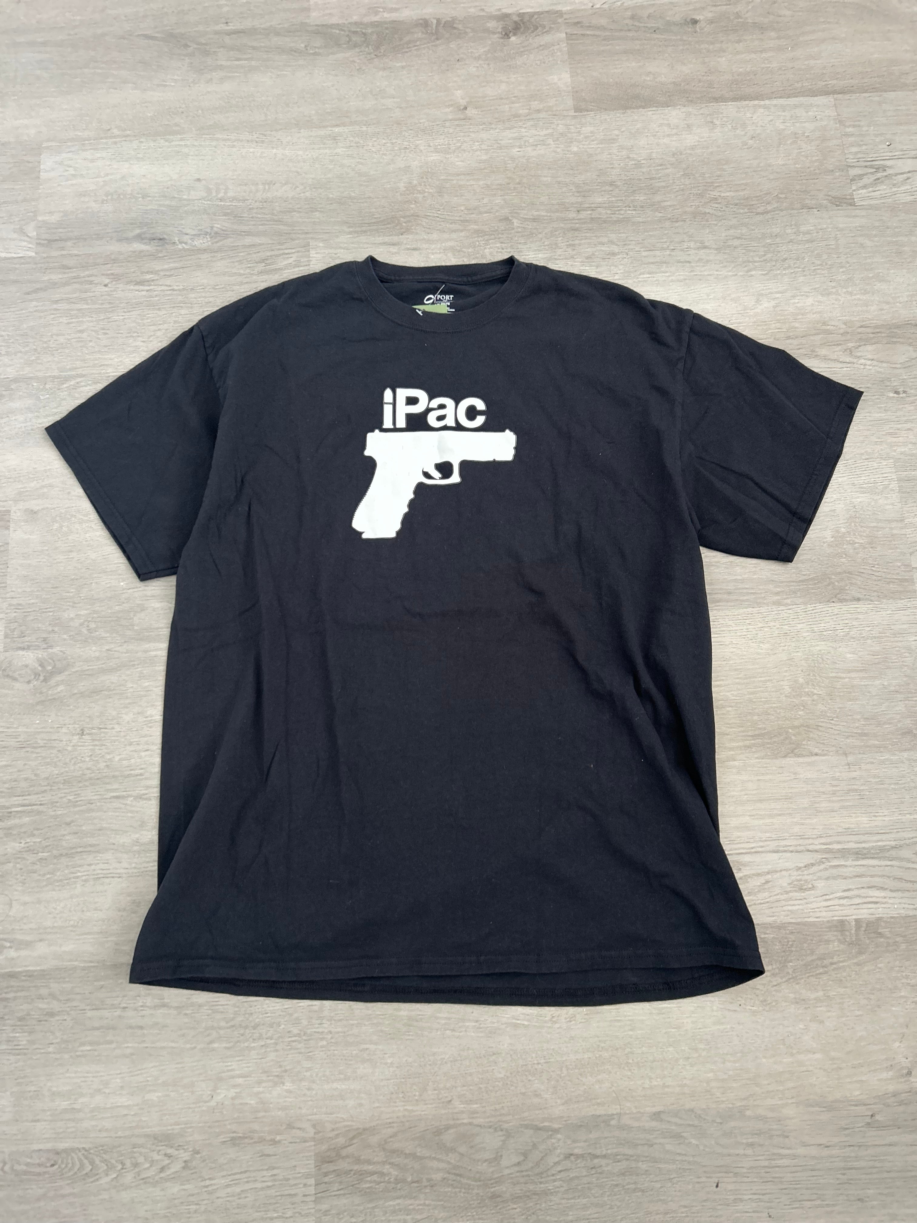 Black Ipac Gun Tee