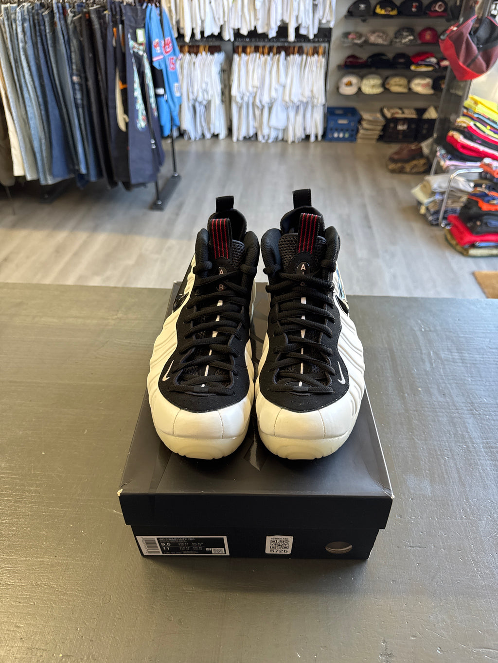 Pre-owned Nike Air Foamposite Pro Pearl (2025)