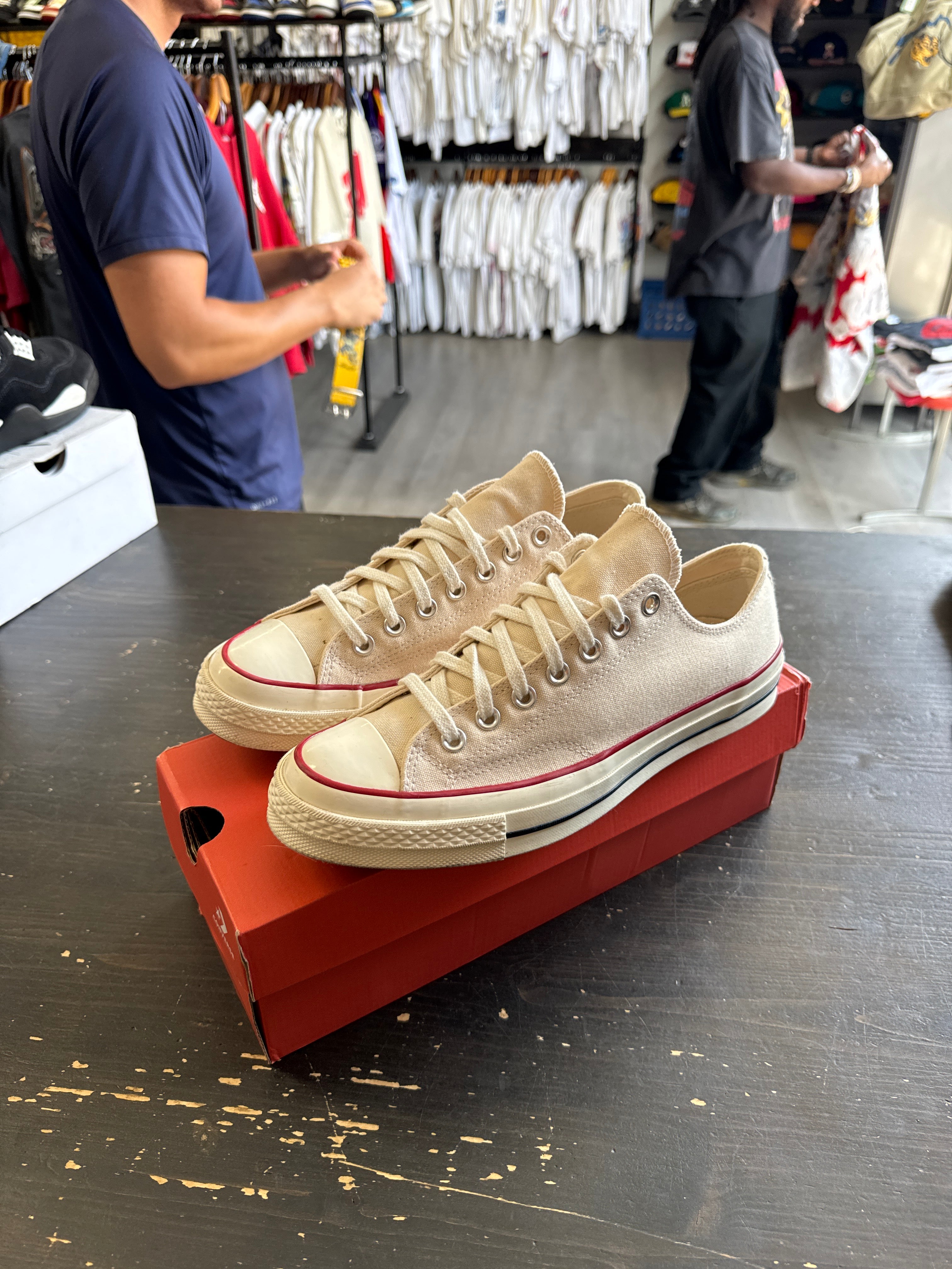 Pre-owned Converse Chuck Taylor All Star 70 Ox Parchment