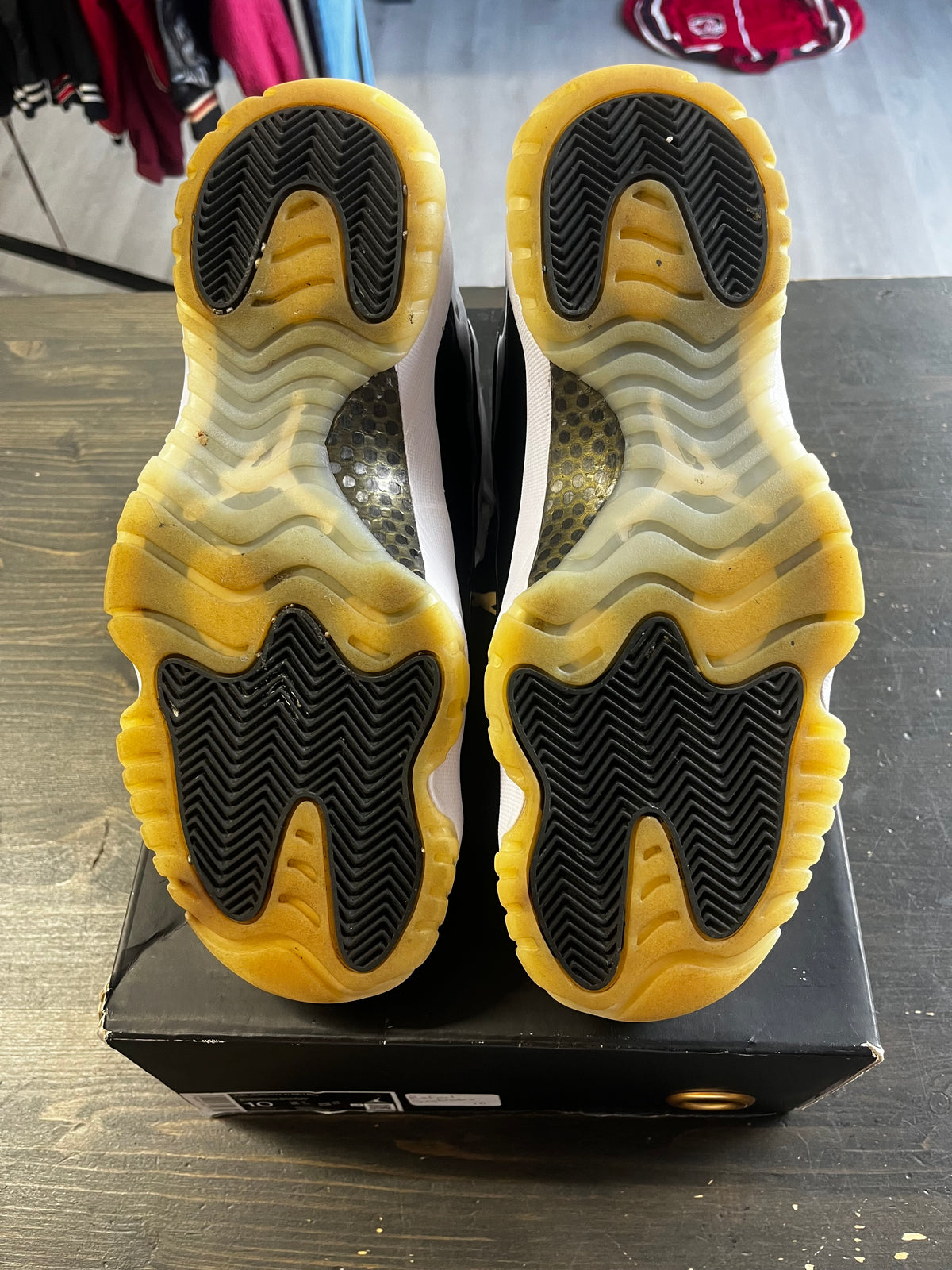 Pre-Owned Jordan 11 Retro DMP Gratitude (2023)